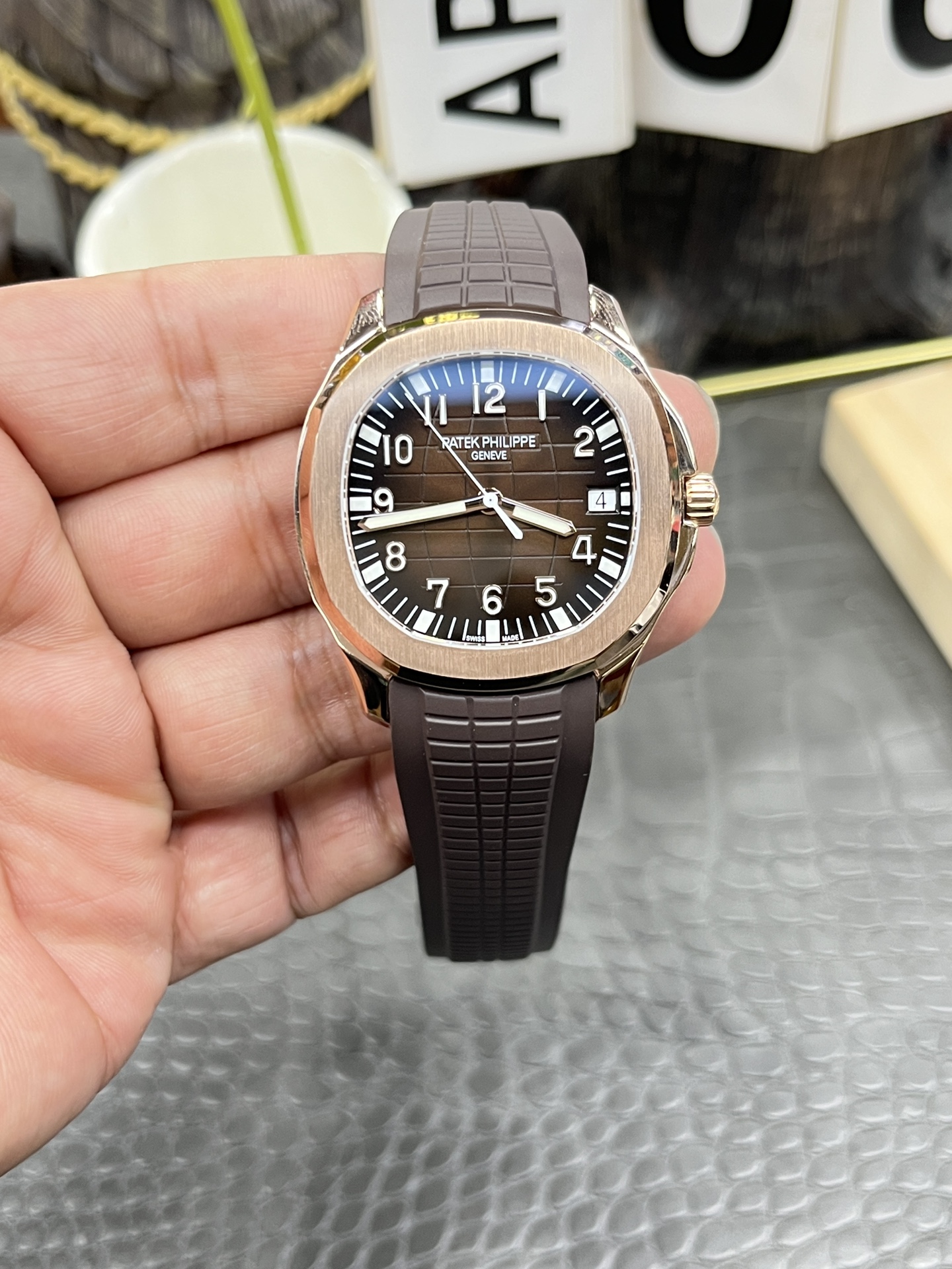 NO:158253,Private R&D by GW modification factory, rose gold grenade 5167 series super 122 grams counterweight/40mm*8.3mm/equipped with Cal.324 fully automatic integrated mechanical movement,19860909GW改装工厂私人研发,玫瑰金手雷5167系列超级122克配重/40mm*8.3mm/搭载Cal.324全自动一体机械机芯,,Watch