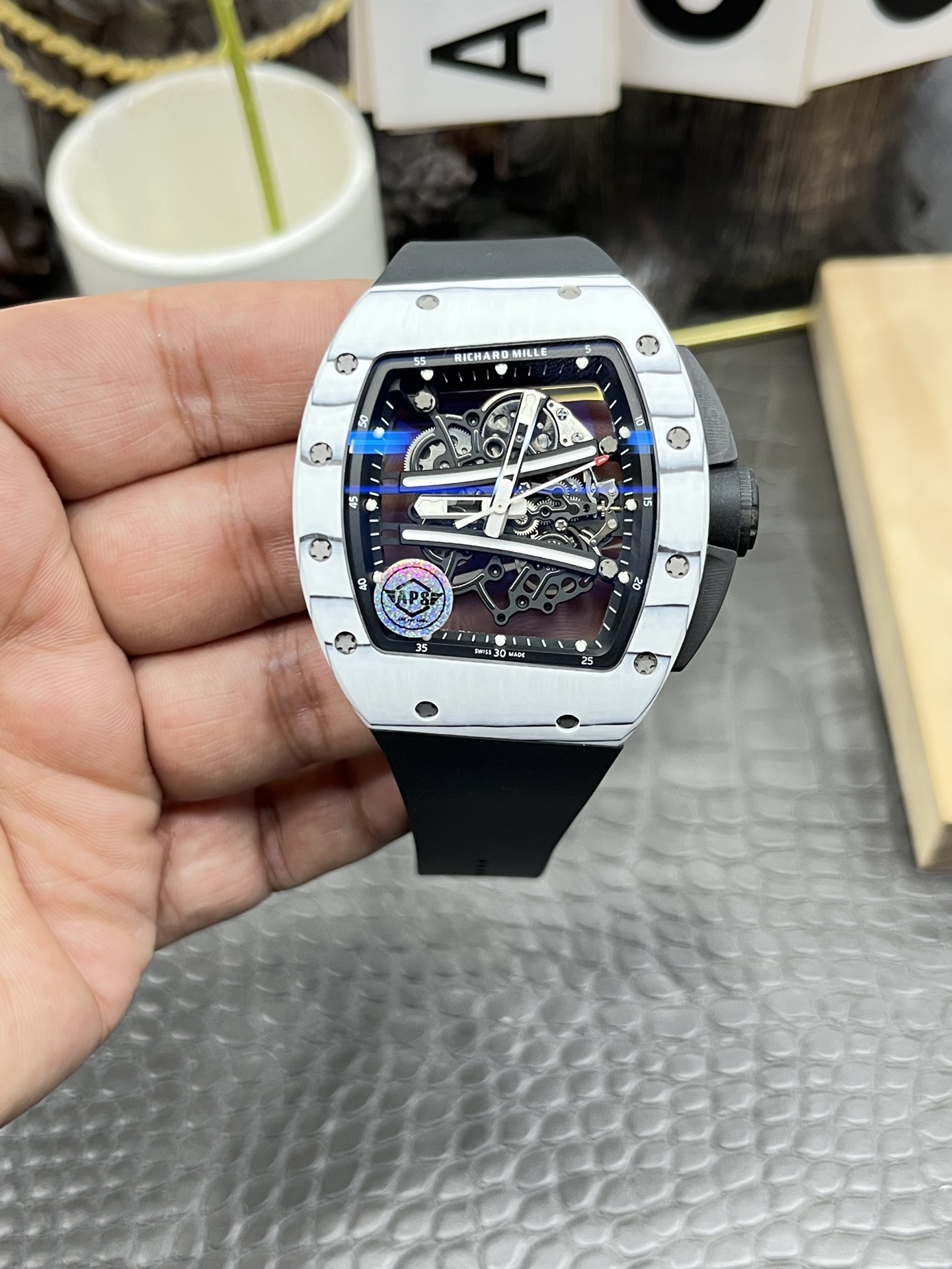 NO:158255,AS Richard RM61-01 carbon fiber/51mm*42mm*15mm/equipped with customized version RM061 fully automatic machinery,19860909AS理查德RM61-01碳纤维/51mm*42mm*15mm/搭载定制版RM061全自动机械,,Watch