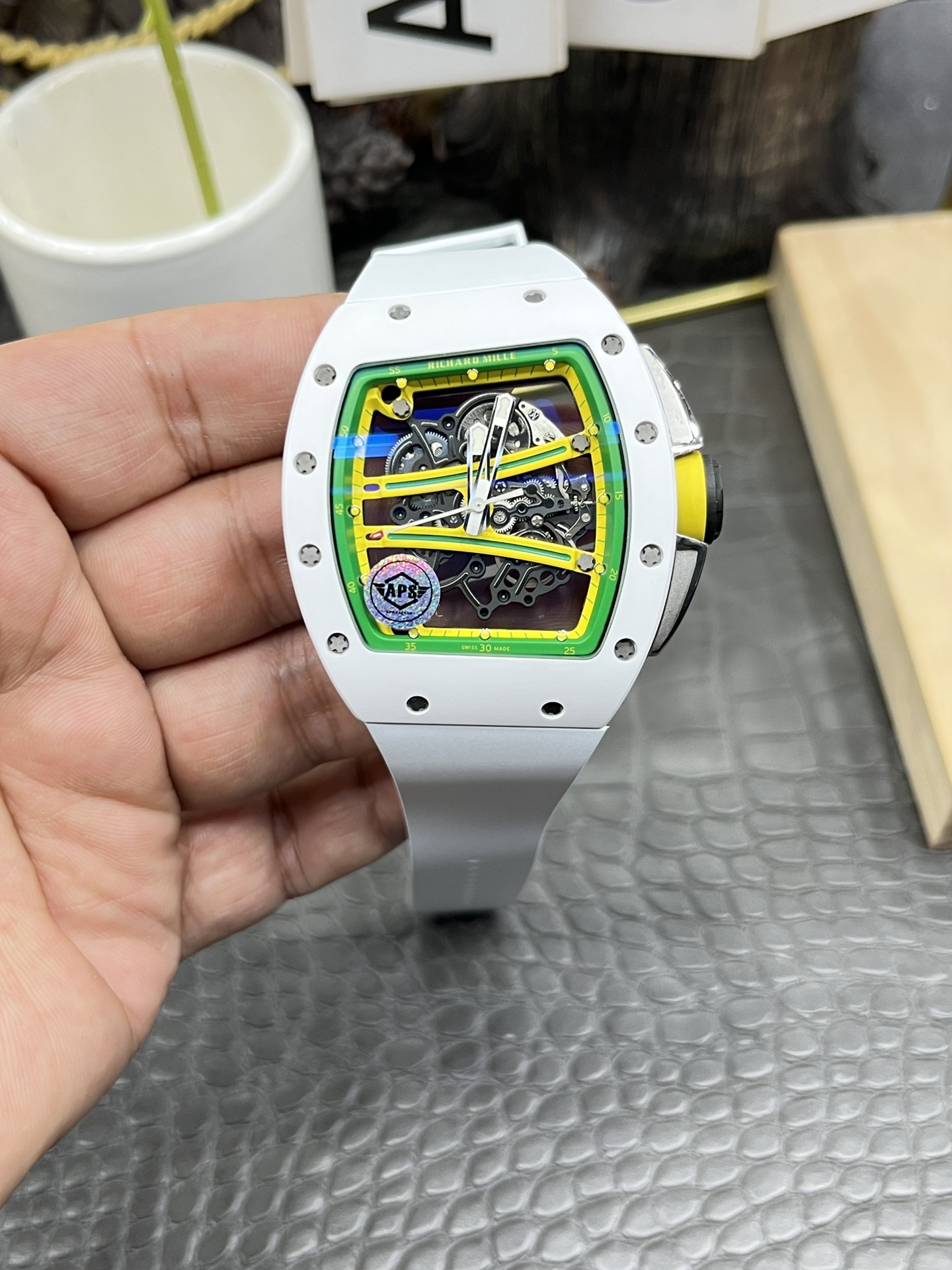 NO:158252,AS Richard RM61-01 white ceramic green runway/51mm*42mm*15mm/equipped with customized version RM061 fully automatic machinery,19860909AS理查德RM61-01白陶瓷绿跑道/51mm*42mm*15mm/搭载定制版RM061全自动机械,,Watch