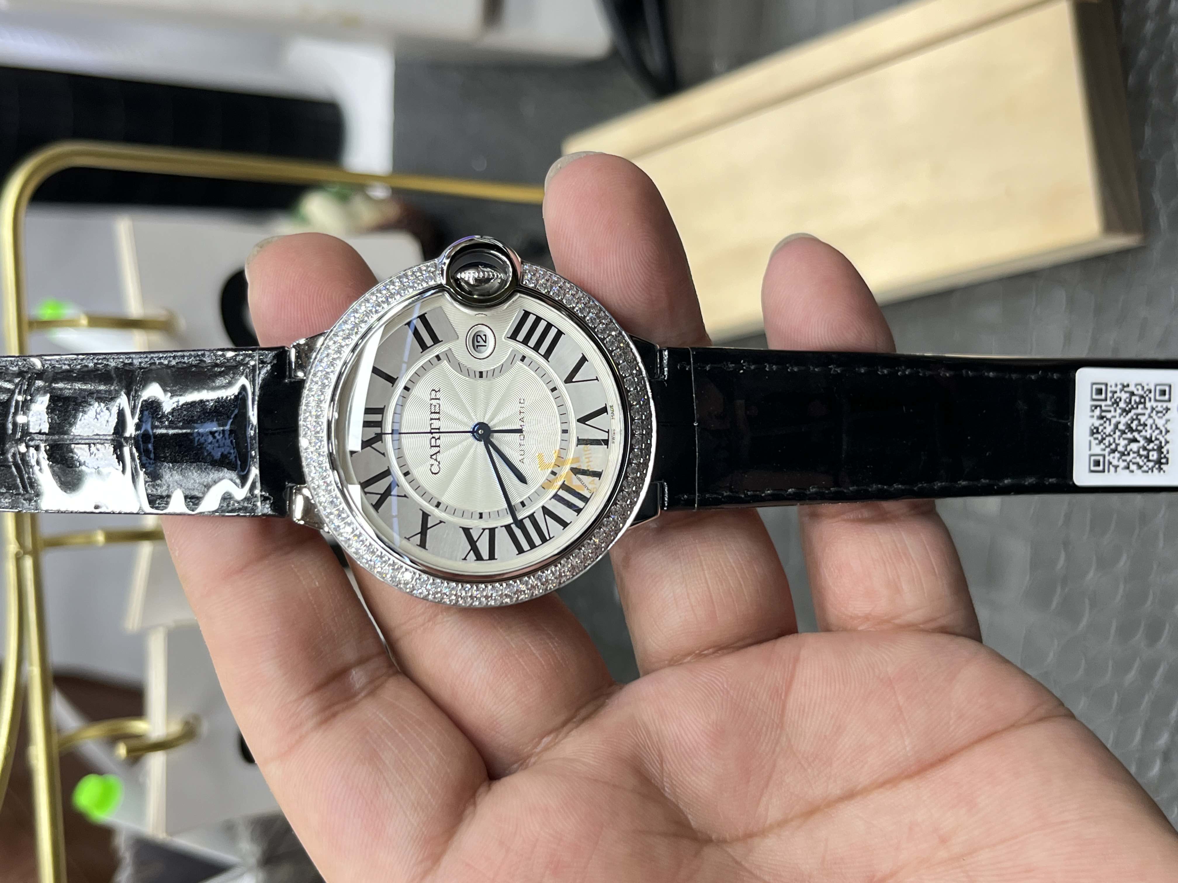 까르띠에 발롱블루 42mm AF공장 2824 오토매틱 무브먼트 시걸 무브먼트 오토매틱 무브먼트 다이아 블루 가죽스트랩 레플리카 42588