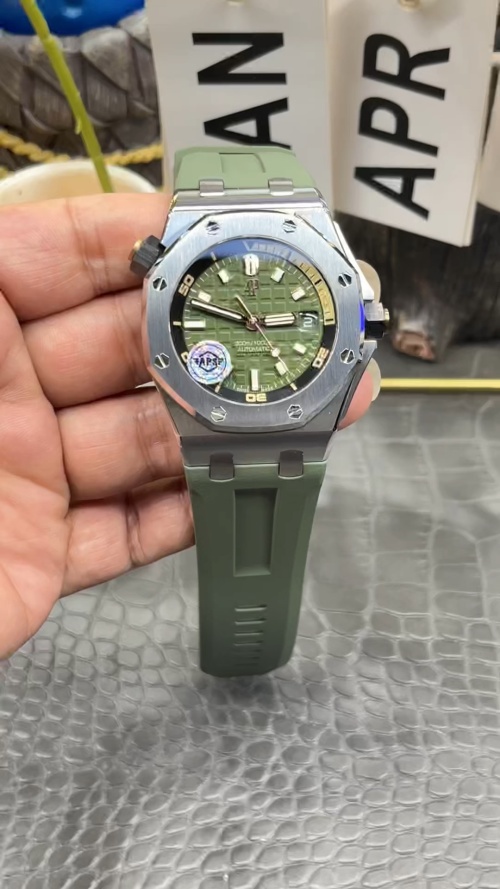 Audemars Piguet Royal Oak Green Dial Automatic Men's Watch 15720ST 2 Audemars Piguet Royal Oak Green Dial Automatic Men's Watch 15720ST