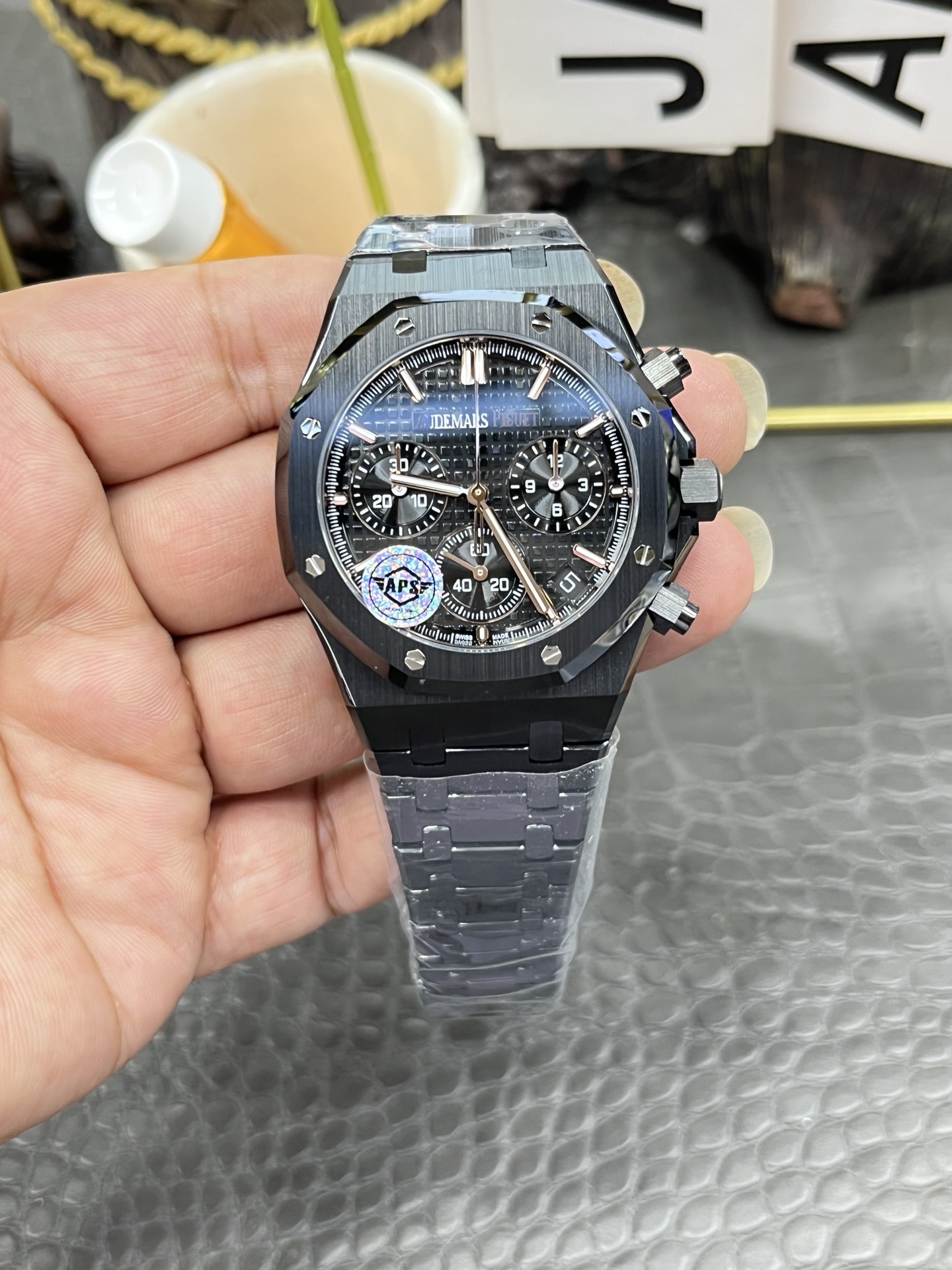Audemars Piguet Royal Oak 26240 Black Ceramic Flyback Chronograph 41mm 1 i1745848662 8170 2