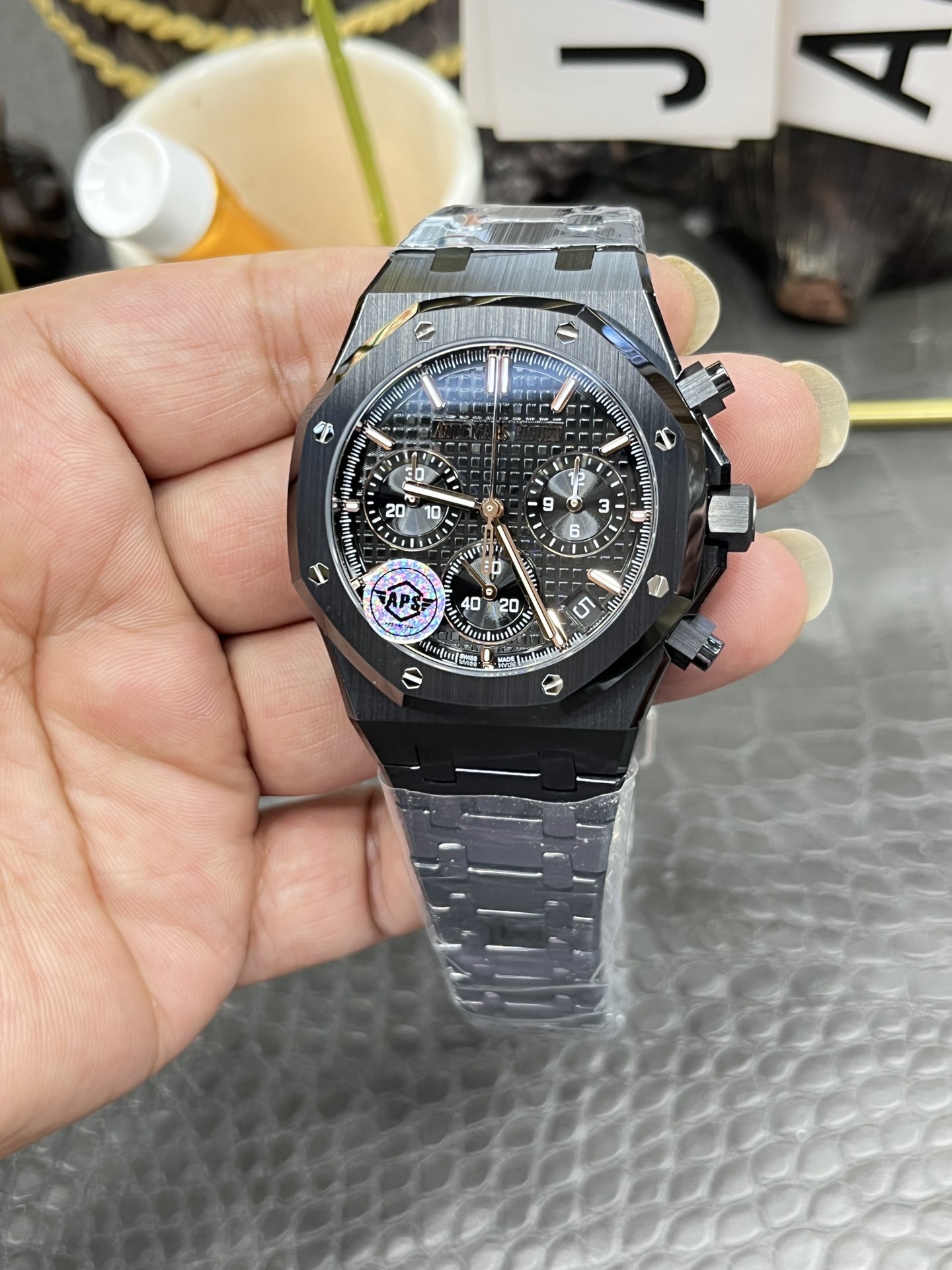 Audemars Piguet Royal Oak 26240 Black Ceramic Flyback Chronograph 41mm 2 i1745848662 8529 7