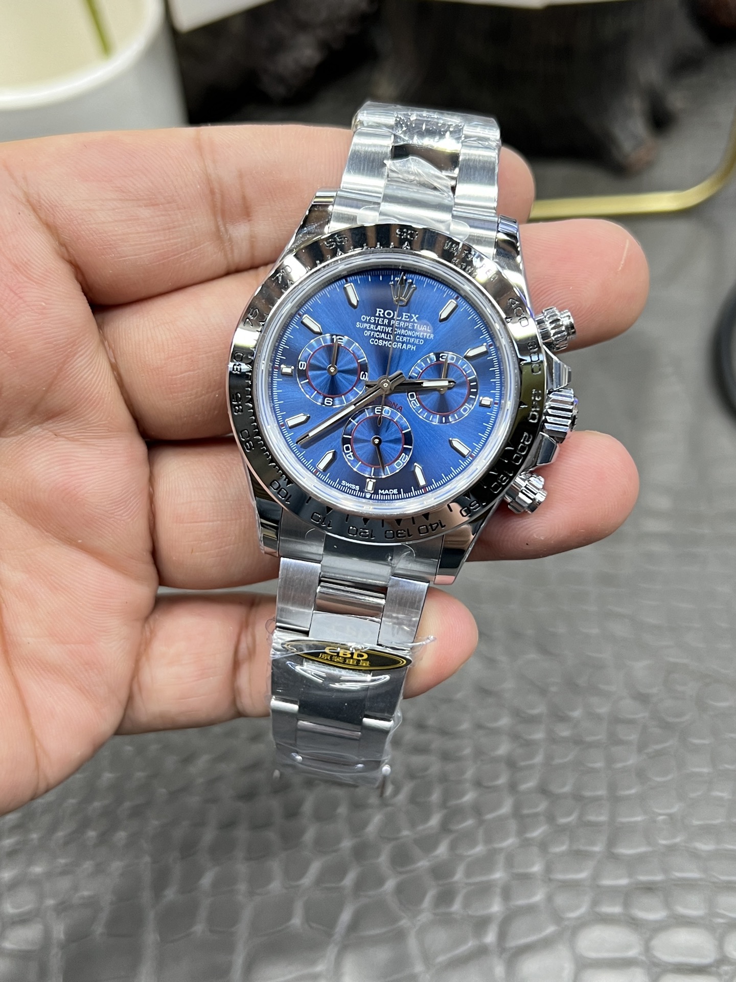 Rolex Daytona 40mm White Gold Blue Dial Automatic Chronograph Watch 4 i1748112356820 370 0 2