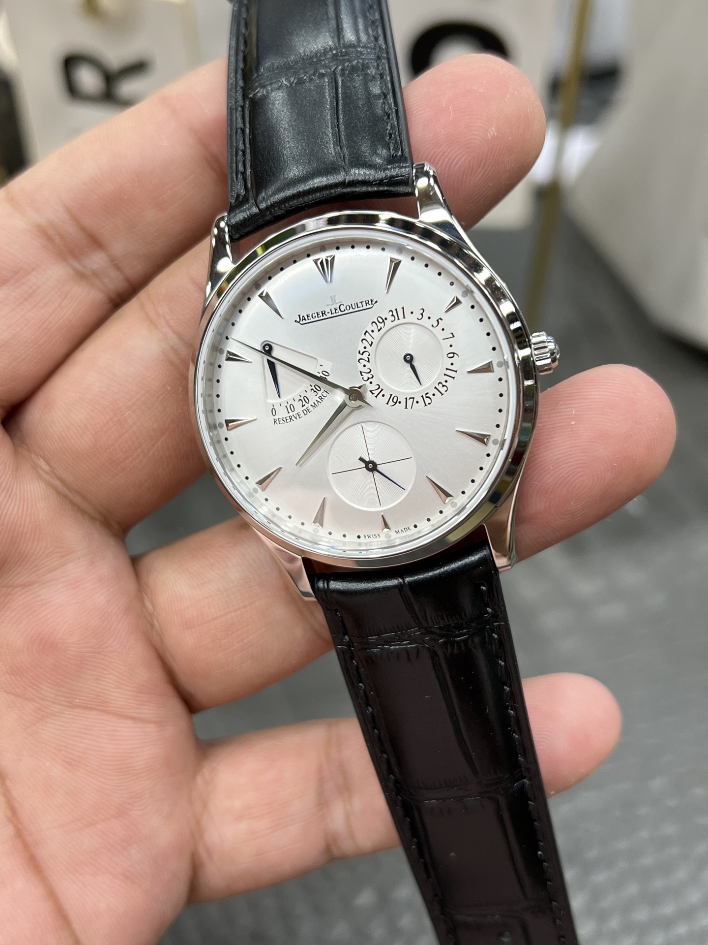 Jaeger-LeCoultre Master Ultra Thin Moon Men's Watch, Black Leather Strap 6 i1750511252711 807 0 4