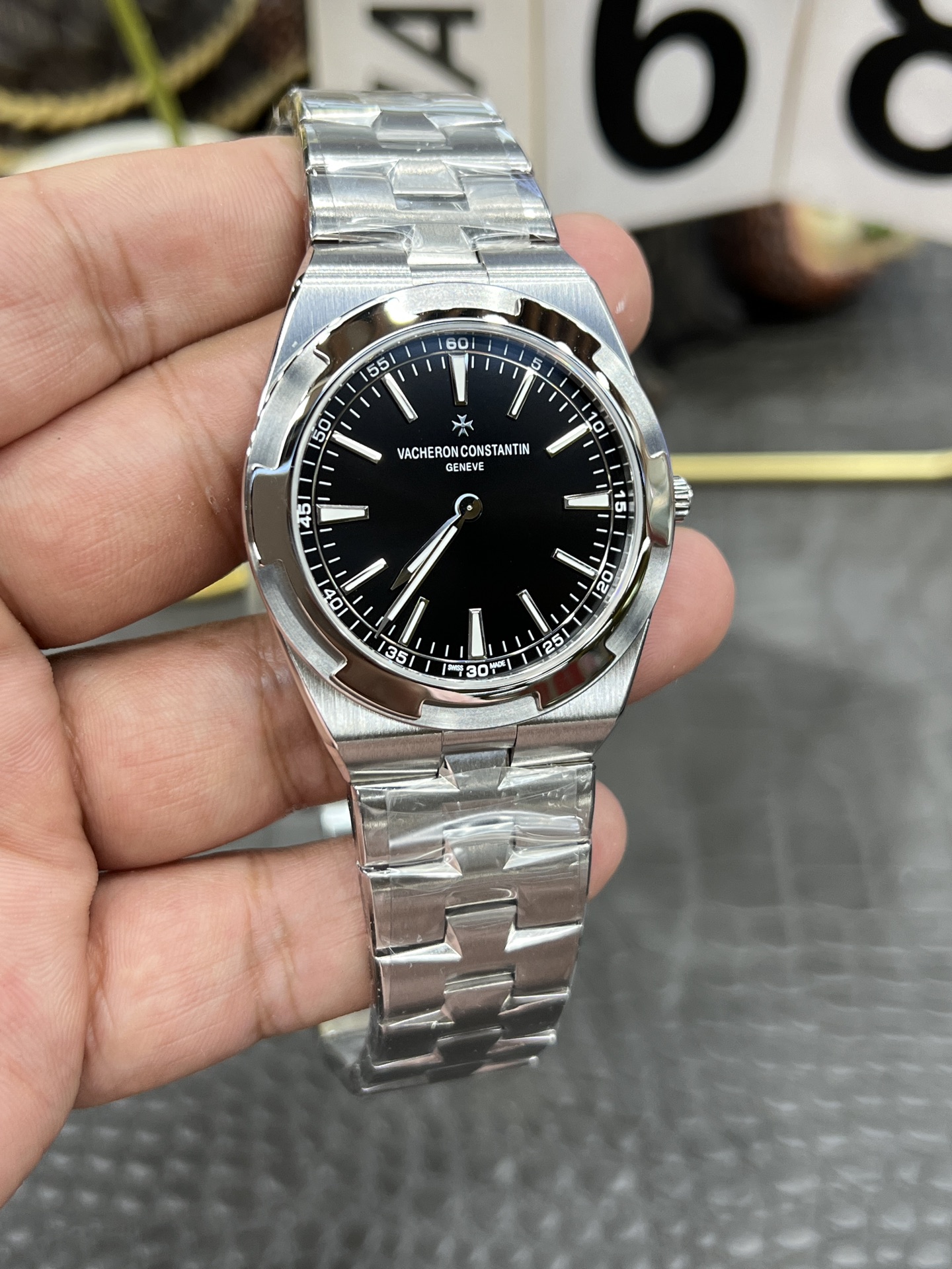 Vacheron Constantin Overseas Ultra-Thin Automatic Silver Stainless Steel Watch 4 i1750511260162 4203 0 3