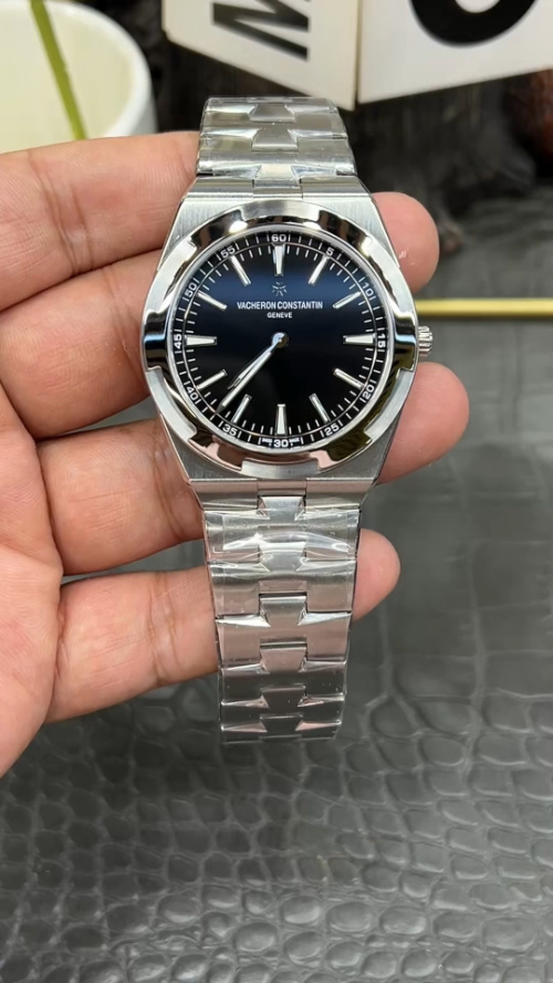 Vacheron Constantin Overseas Ultra-Thin Automatic Blue Dial Men's Watch 11 Vacheron Constantin Overseas Ultra-Thin Automatic Blue Dial Men's Watch