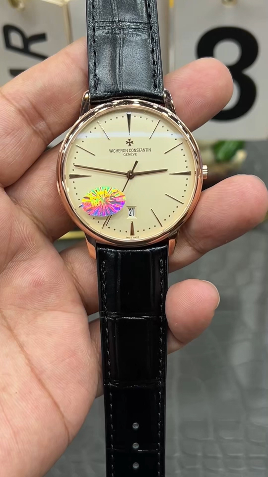 Vacheron Constantin Patrimony 81180 Ultra-Thin Rose Gold Black Leather Watch