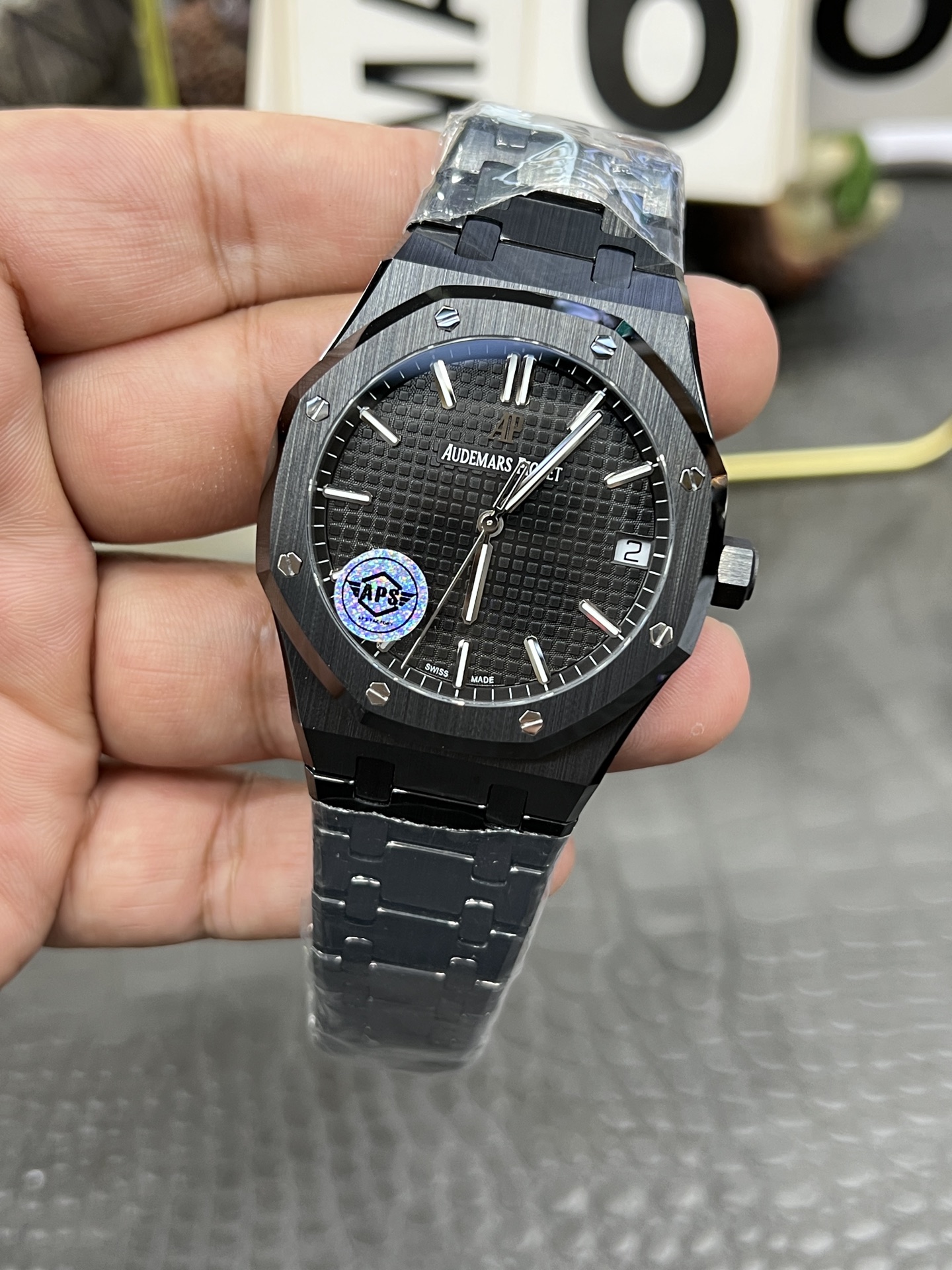 Audemars Piguet Royal Oak 15500 Black Ceramic Automatic Watch - 41mm 3 i1751130389503 2757 0 2