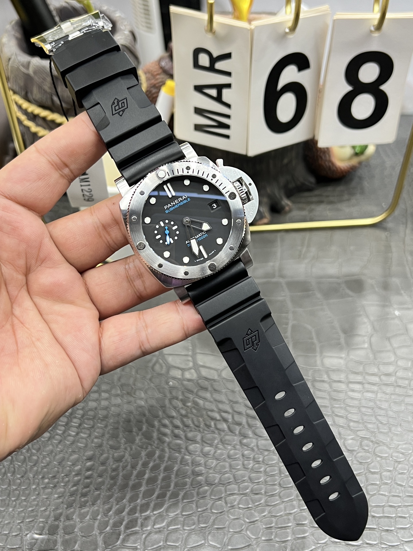 파네라이 PAM1229 블루 바늘 자동 시계 이미지 9