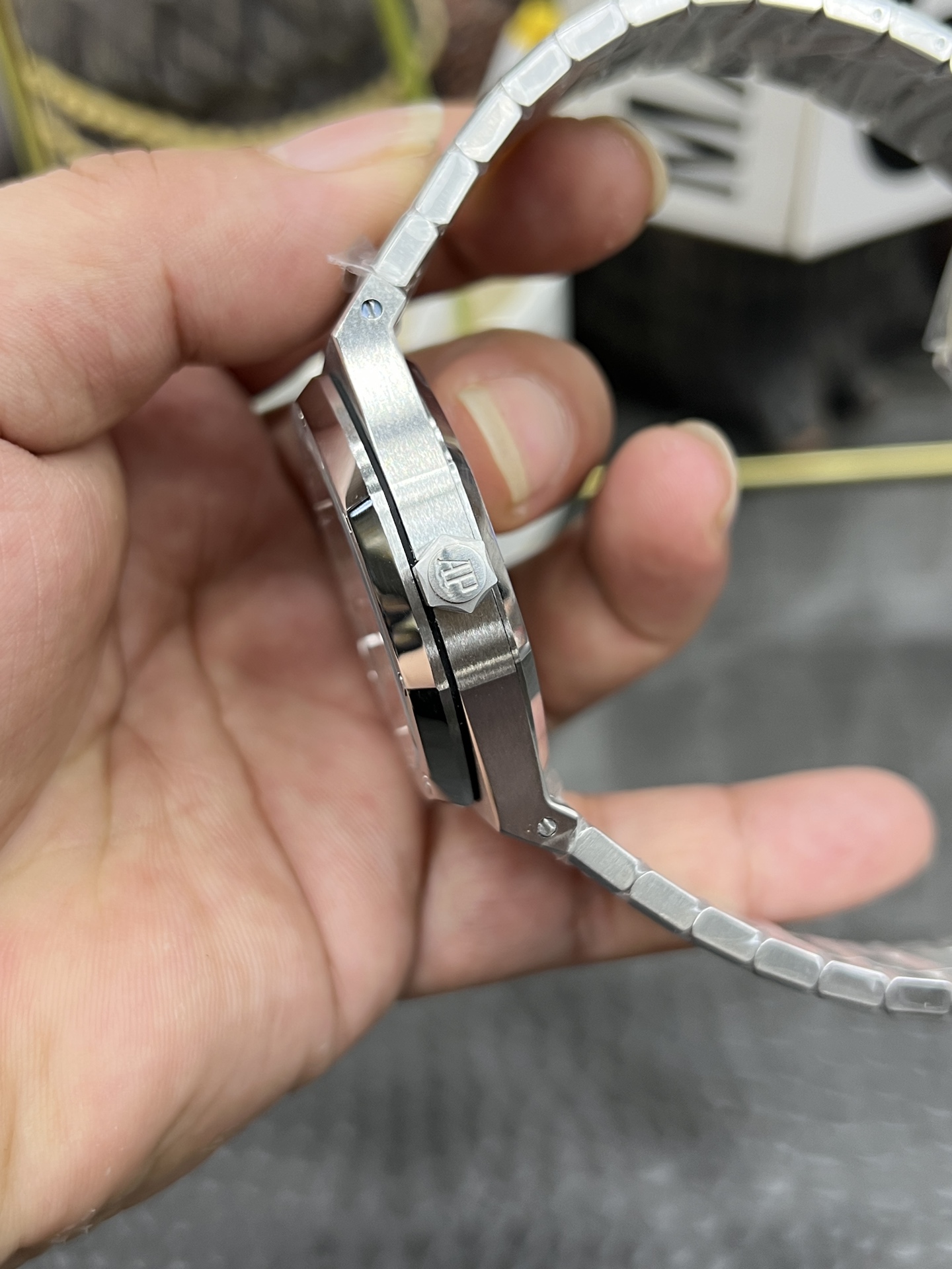 Audemars Piguet Royal Oak 15500 Series Automatic Silver Dial Watch 7 i1753261741991 7276 0 5