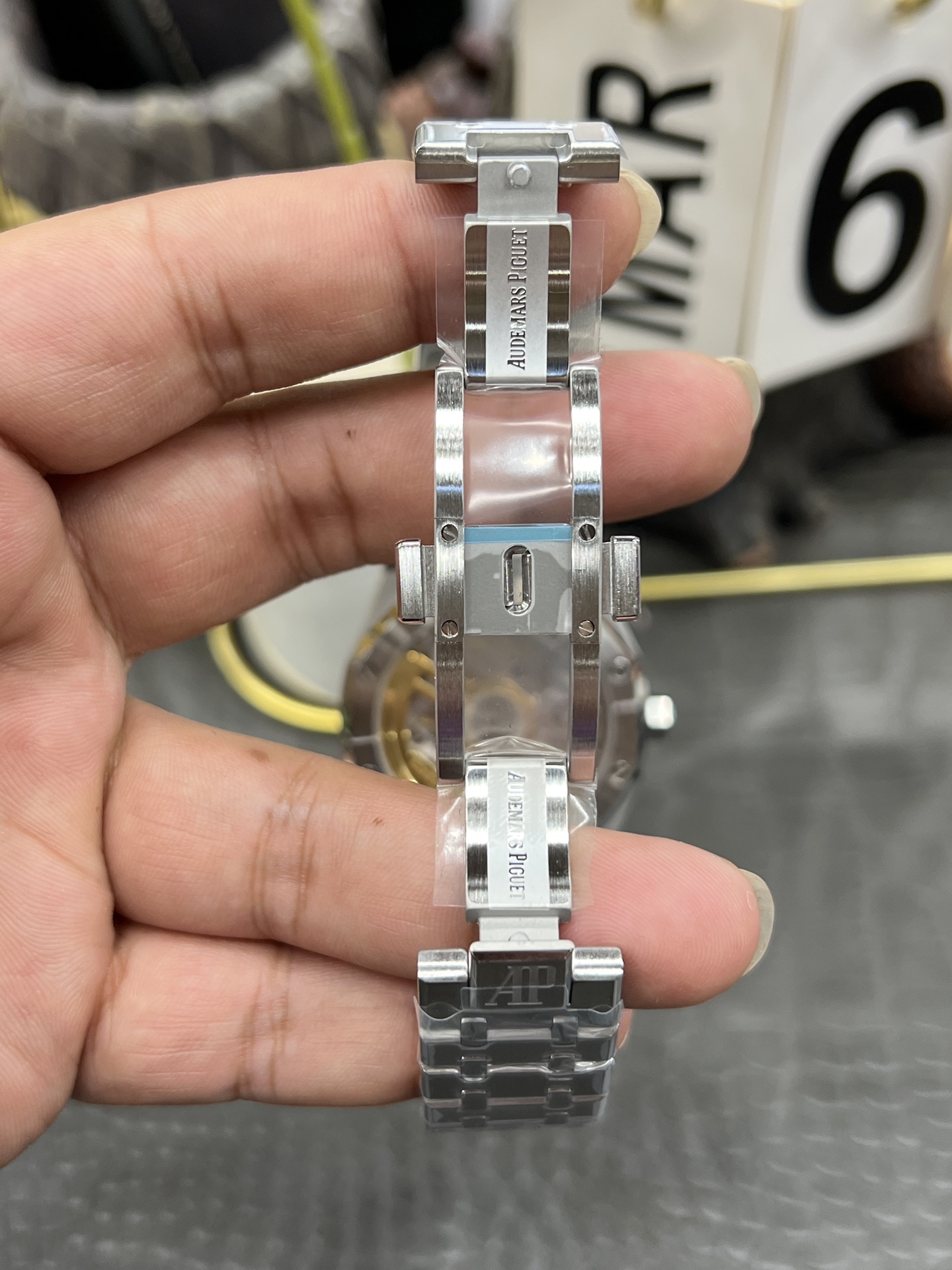 Audemars Piguet Royal Oak 15500 Series Automatic Silver Dial Watch 9 i1753261742050 1286 0 7