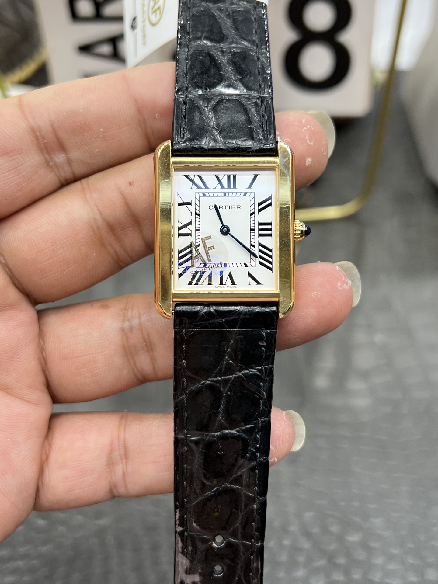 까르띠에 탱크 33.5×25.5mm 33.5mm 론다 쿼츠 무브먼트 쿼츠 무브먼트 가죽스트랩 레플리카 42577