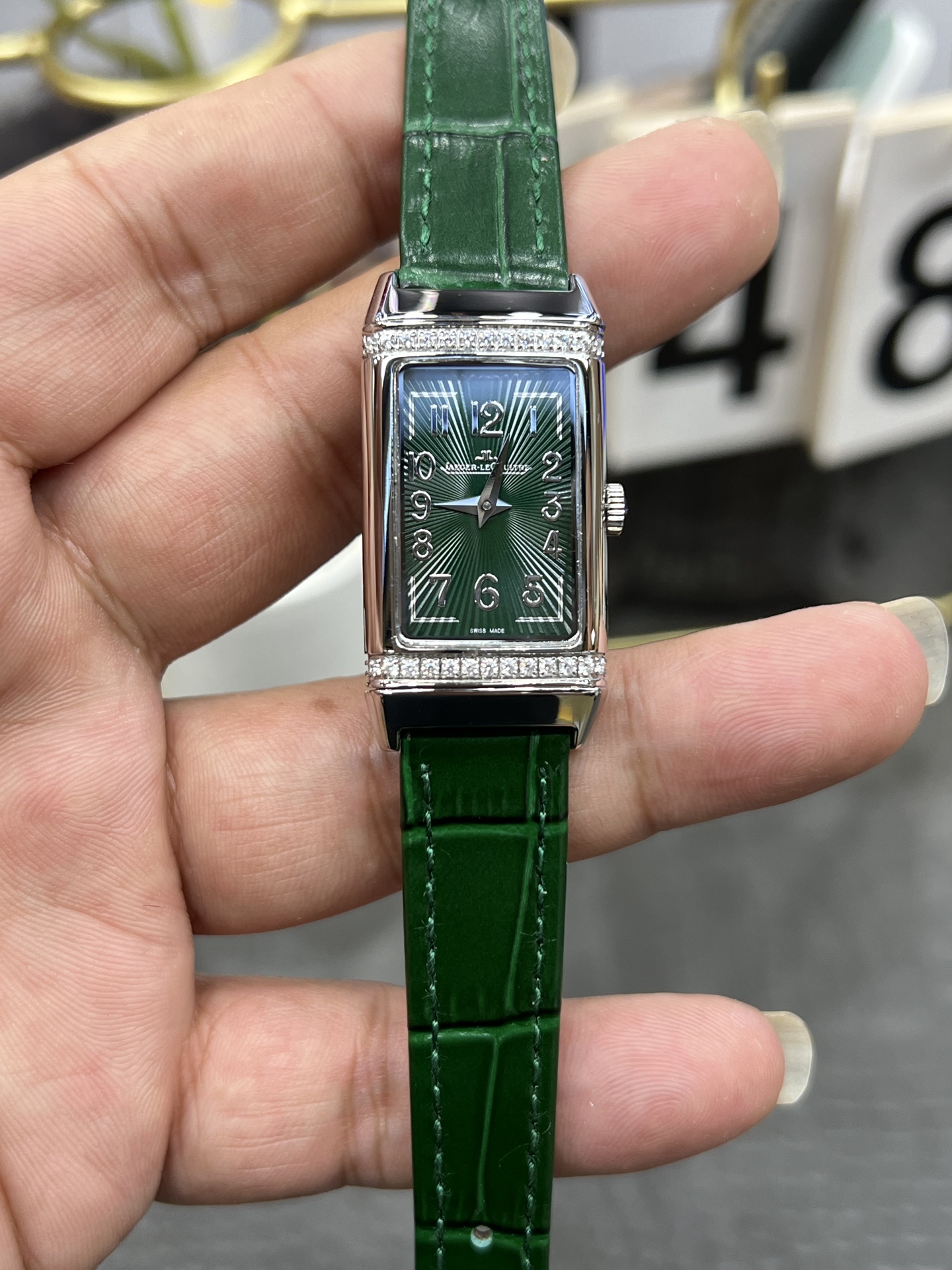 Jaeger-LeCoultre Reverso Quartz Ladies Watch Green Leather Strap 23mm x 34mm 1 i1754227881102 2687 0 0