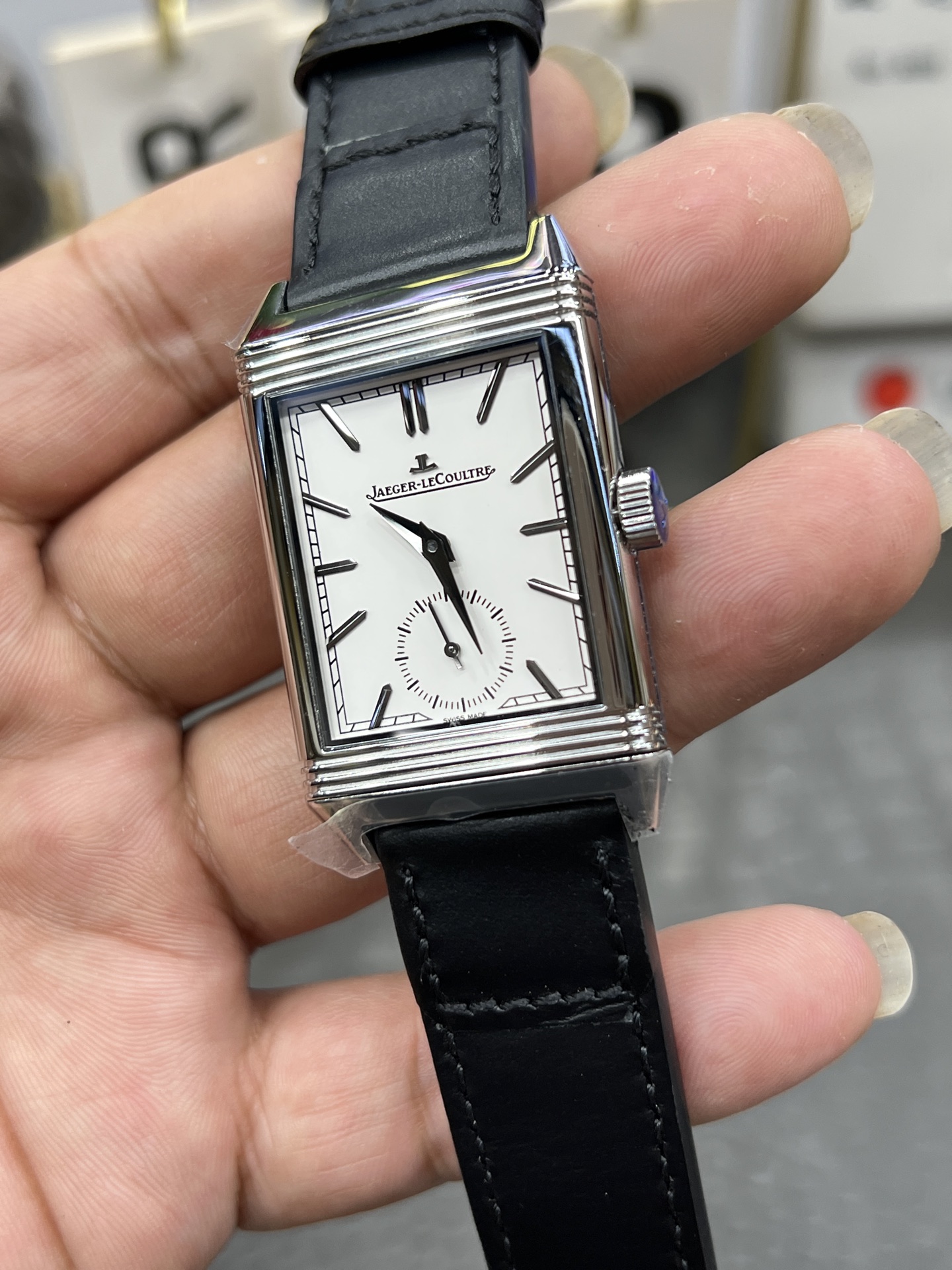 Jaeger-LeCoultre Reverso Classic Manual Wind Watch, Leather Strap, 49mm 5 i1754227947461 3869 0 4