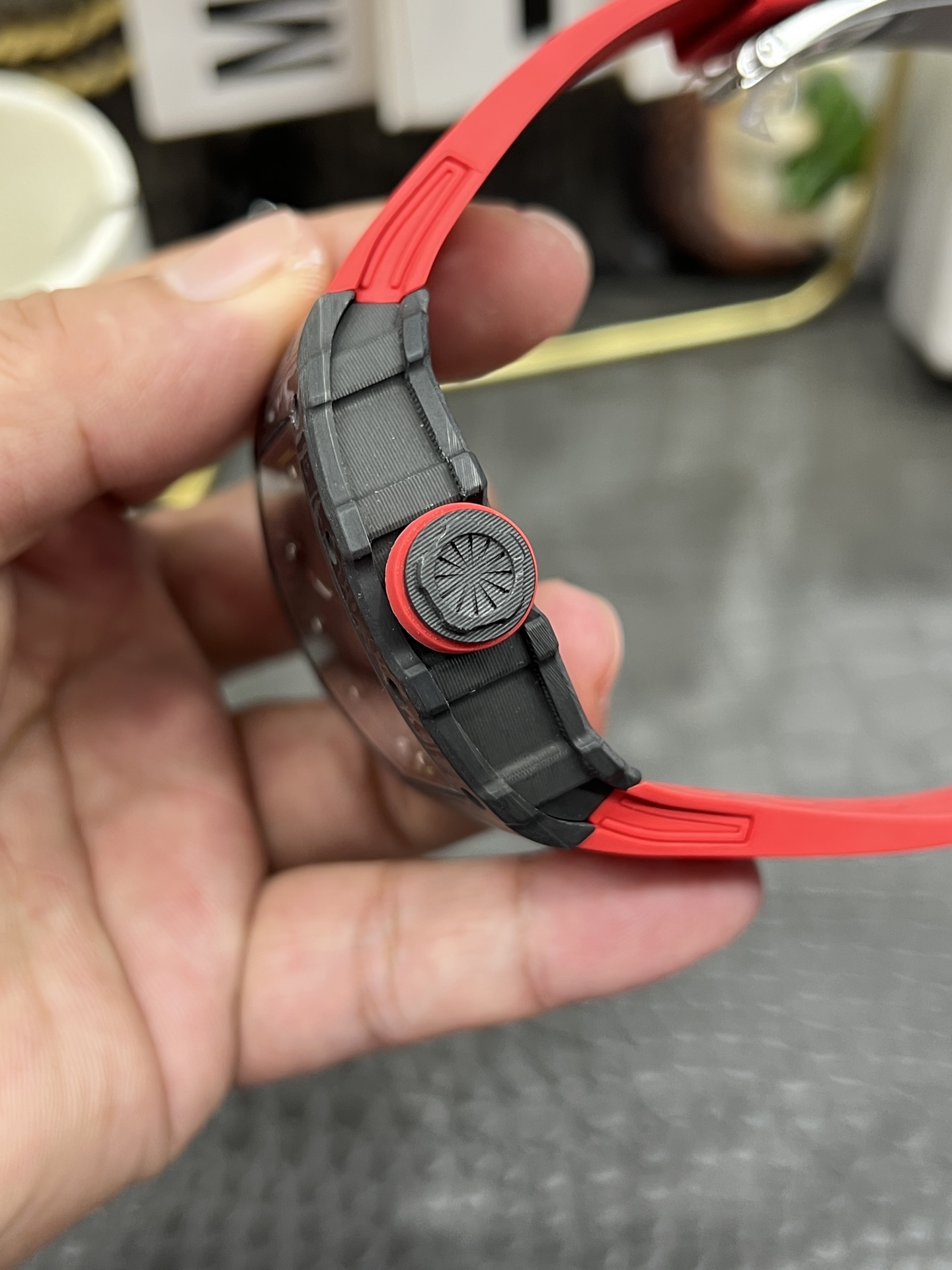 Richard Mille RM35-01 Carbon Fiber Case with Red Rubber Strap 7 i1758395429636 321 0 5