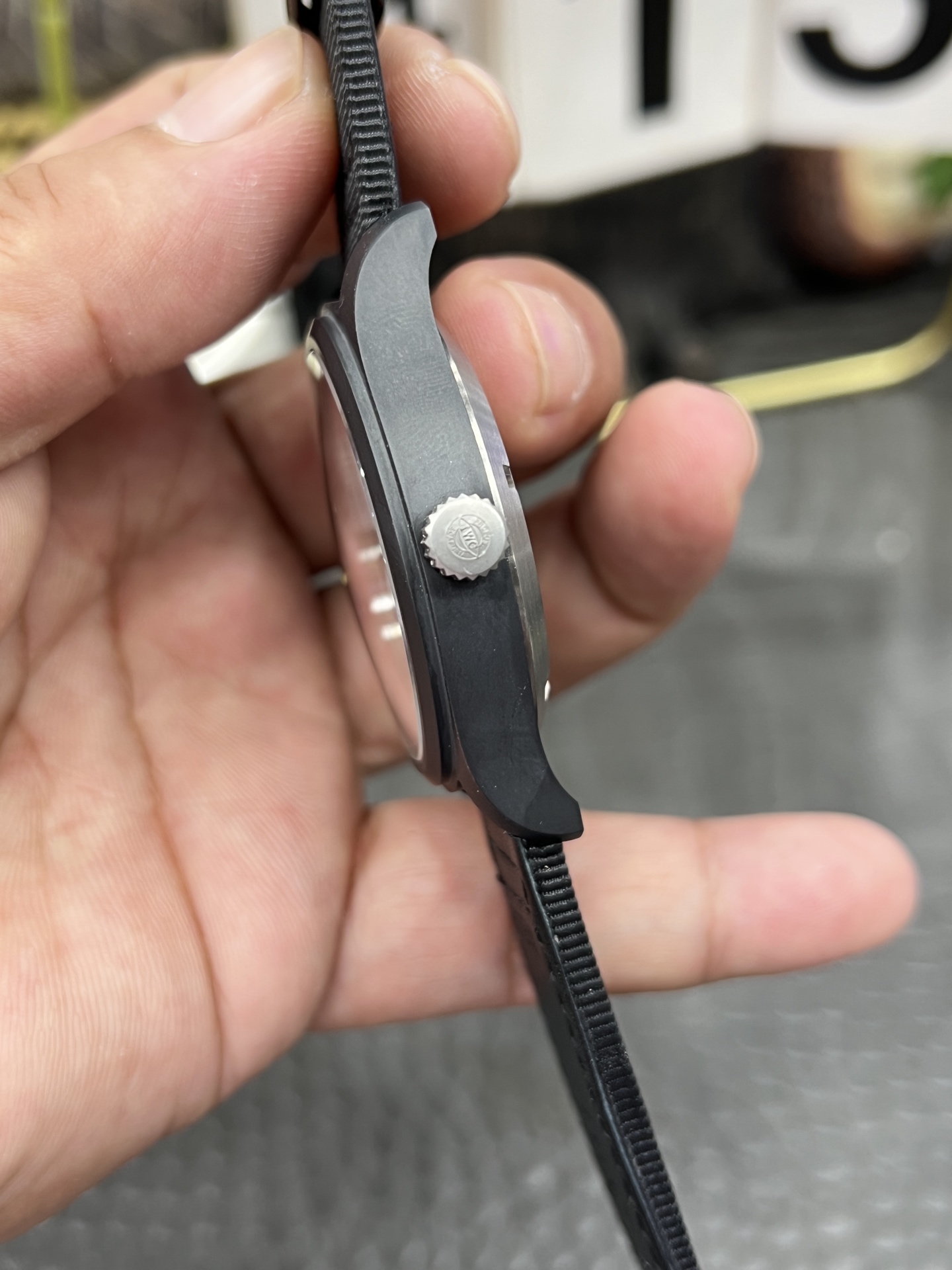 IWC 파일럿 에이스 오브 스페이드 세라믹 시계 이미지 6