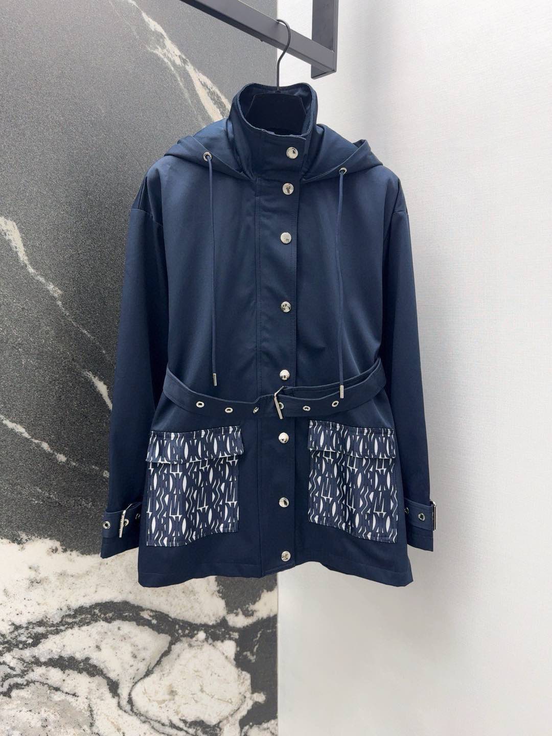 New Miss D Series: Stylish Women’s Clothes with Classic Design and High Quality