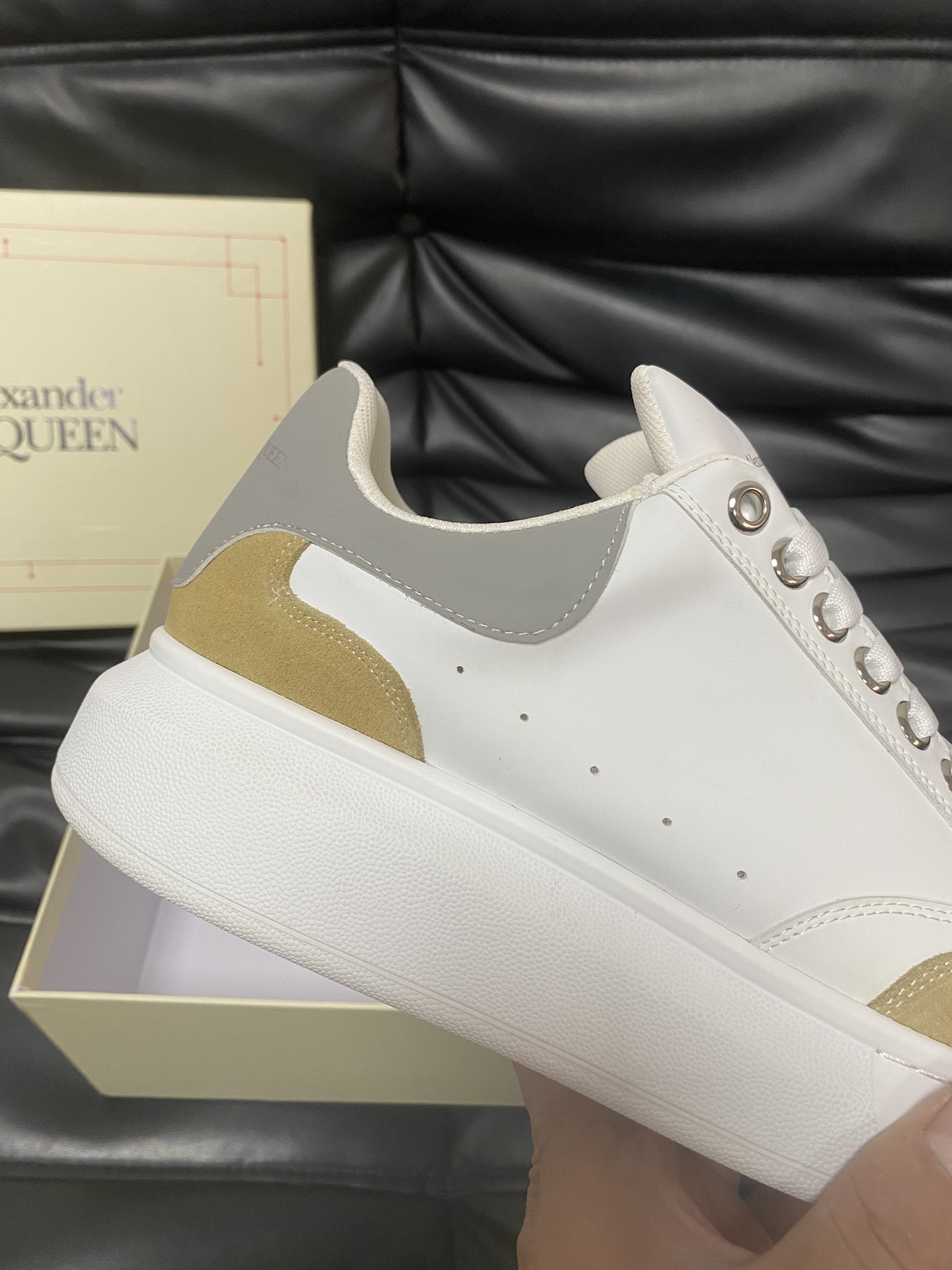 [ALEXANDER MQUEEN] Alexander McQueen P180-Calidad de gama alta Original único con único- Parte super