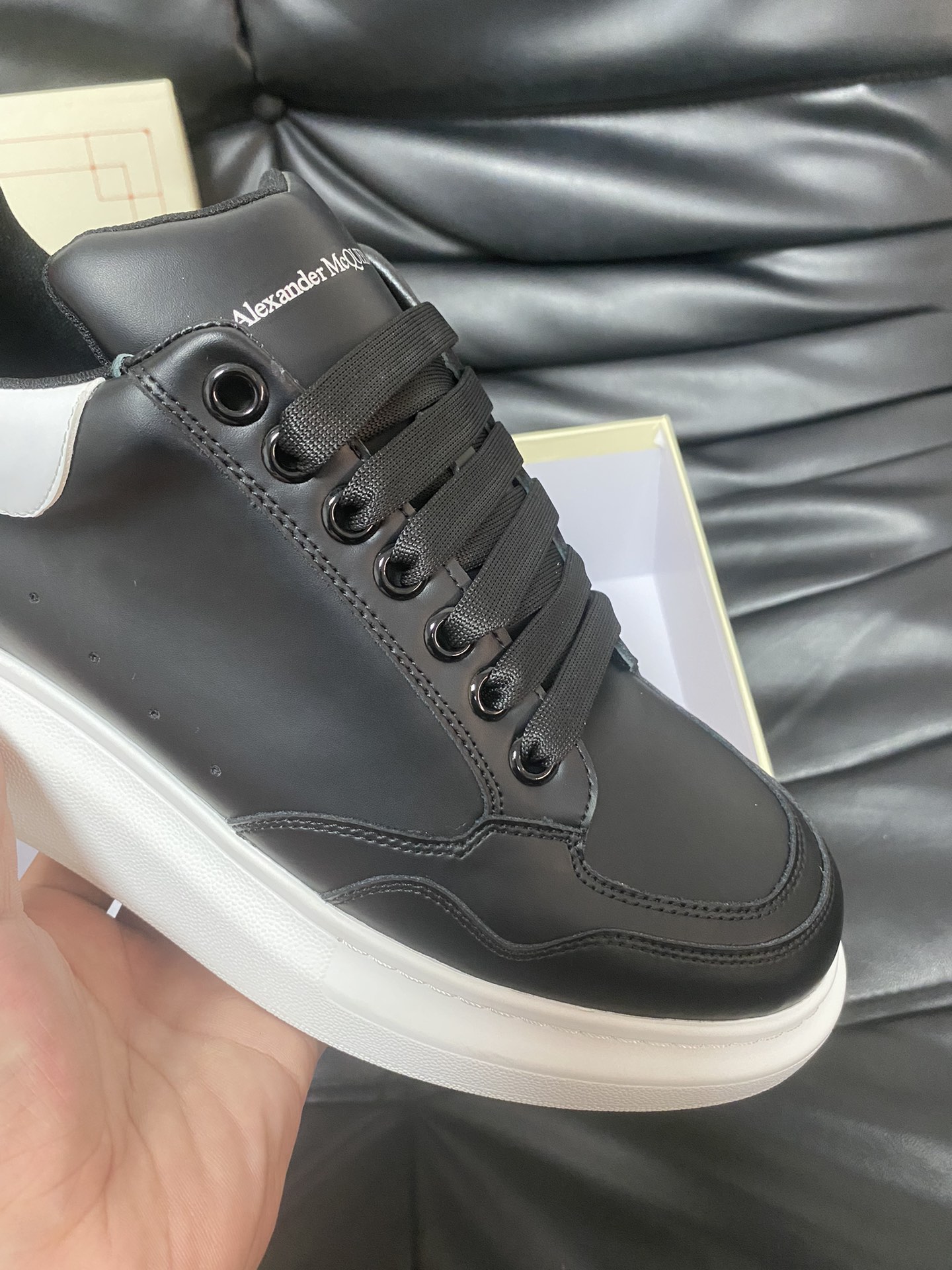 [ALEXANDER MQUEEN] Alexander McQueen P180-Calidad de gama alta Original único con único- Parte super