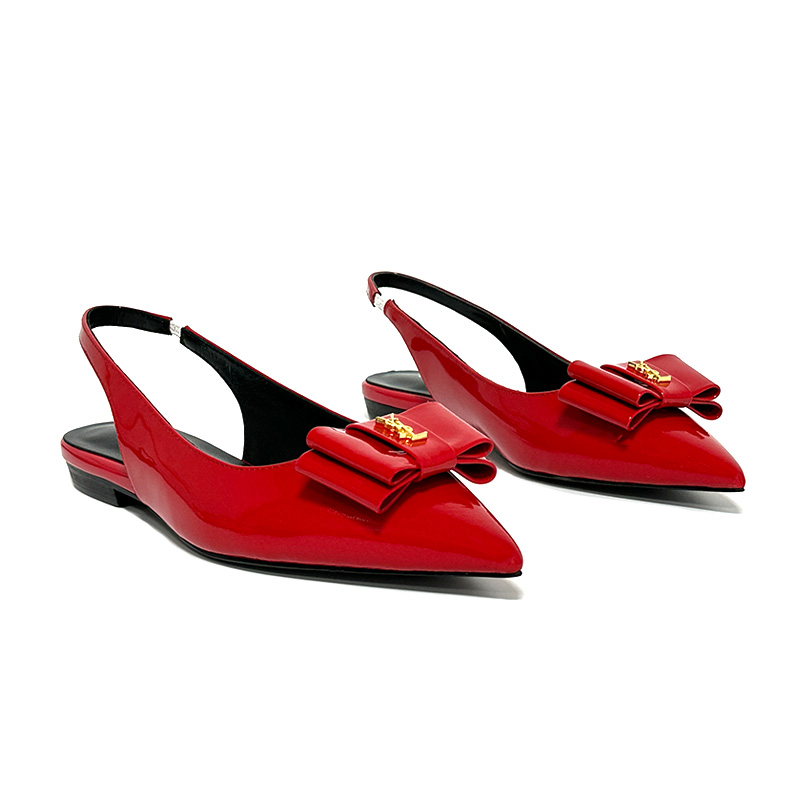 , "Saint Laurent Saint Laurent" YSL popping plana pequeña puntera en punta zapatos individuales. ¡Su