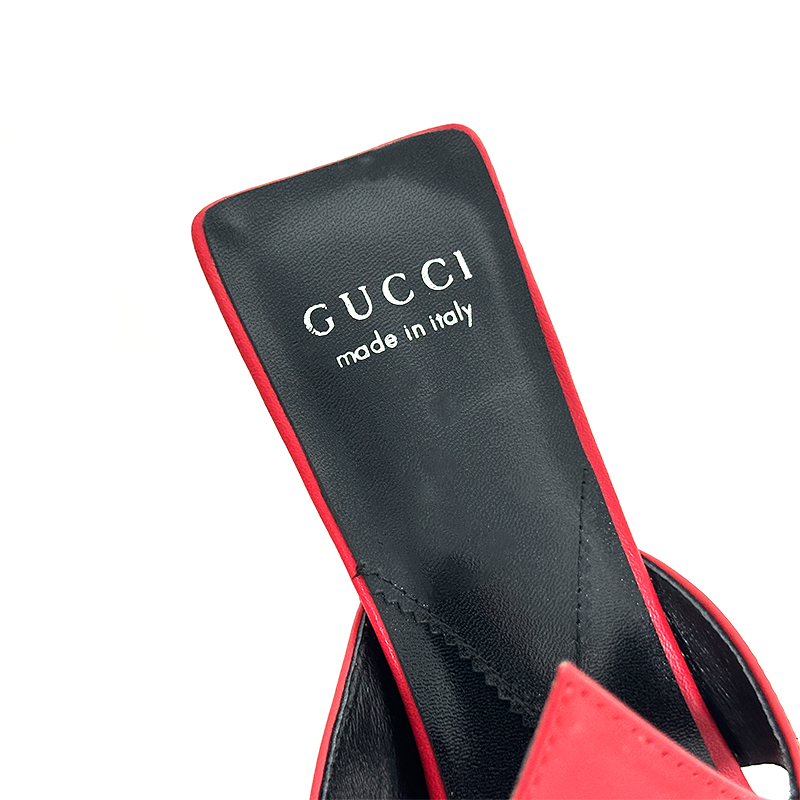 suela de cuero 215 m, suela de goma m. 2024 GUCCI primavera y verano cabeza cuadrada clip-en zapatil