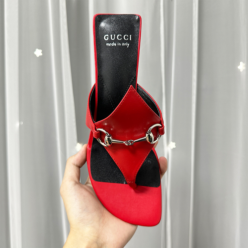 suela de cuero 215 m, suela de goma m. 2024 GUCCI primavera y verano cabeza cuadrada clip-en zapatil
