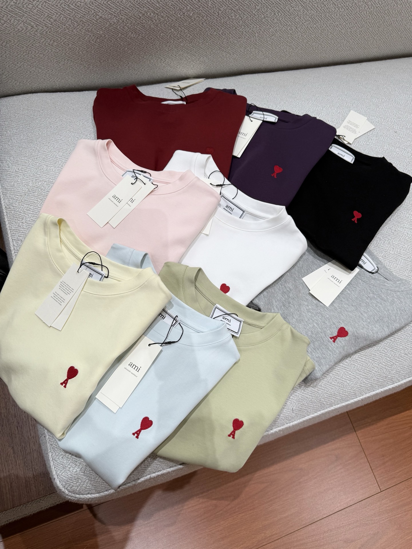 Embroidered Logo T-shirts: Stylish and Comfortable for Summer, Sizes S-XXL - 图片 7