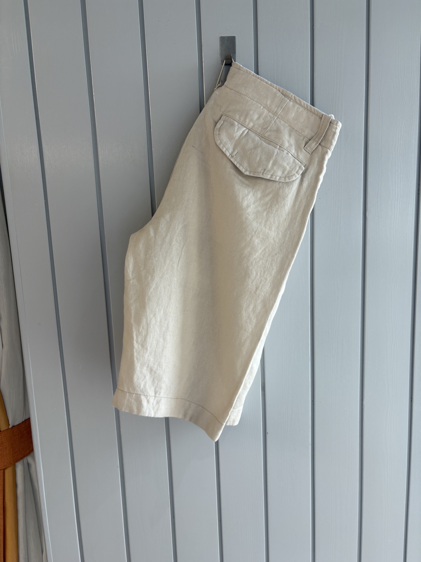 NO:475555,L, P spring and summer embroidery logo % full hemp fashion casual pants pants Uncontrollable creation dynamic and attractive, perfect dress makes fashionable business casual easy to break. Natural fine fiber rain dew thread + silk fiber blended material, made of golden ratio combed textile, very light and soft texture, with moisture absorption and heat dissipation and breathability, cool and wide. Neat threading sewing, elastic drawstring waist + embroidery logo decoration opens a new perspective of modern and fashionable seasoning luxury. 29-38 35; 37; 006, gold, alexander wang19860909L、P春夏刺绣标识 ％全麻时尚休闲裤 裤子 无节制的创造动感兼具吸引力,完美着装让时尚商务休闲轻而易举的攻破. 天然细纤维雨露麻料＋丝质纤维混纺材质,黄金比例精梳纺织而成,质地非常轻盈轻薄柔软,具有吸湿散热与透气的效果,凉爽挺阔. 工整的走线缝制,弹力抽绳腰间＋刺绣标识装饰开启现代时尚的调味剂奢华的新视角. 29-38没35；37；006,,gold,alexander wang,Men's clothing