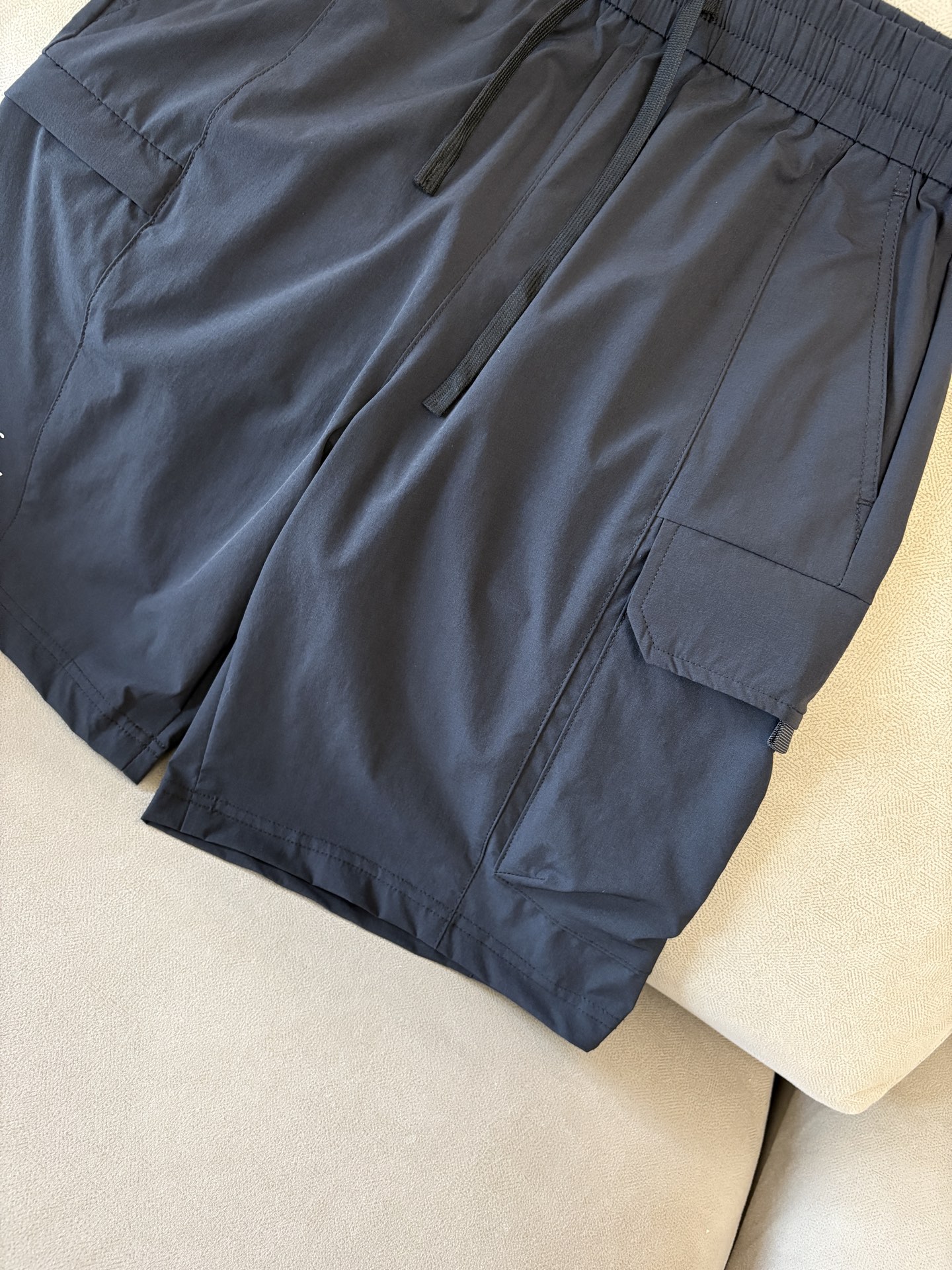 始祖2025夏季新款 短裤 休闲裤，专柜定制面料 透气舒适度高，细节无可挑剔，品牌元素设计理念，体现品质