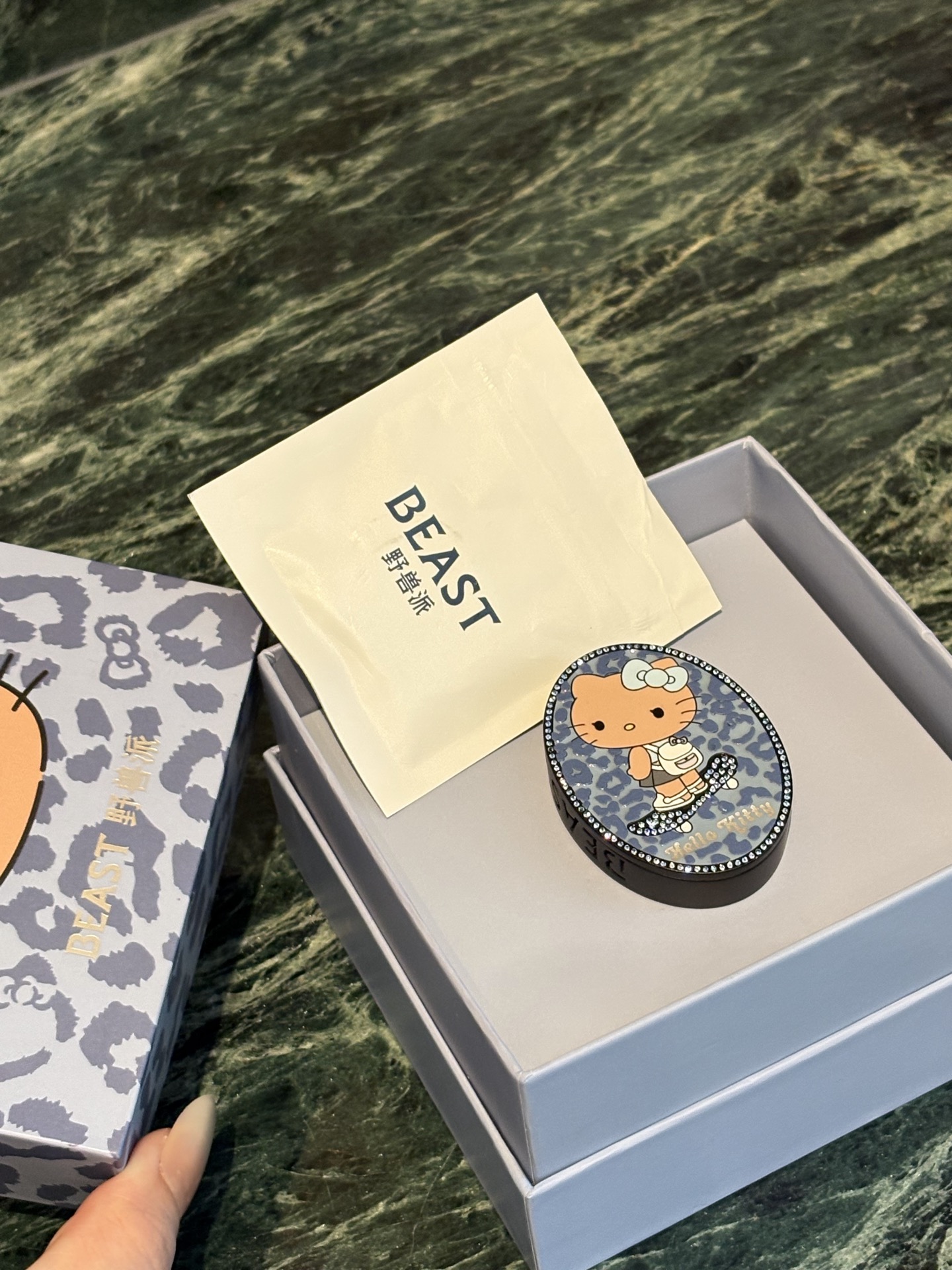 NO:850882,3 Denim blue leopard print model (apple lavender fragrance), car fragrance, home fragrance, candle198609093 牛仔蓝豹纹款（苹果薰衣草香型）,车载香薰.居家香氛.蜡烛,accessory