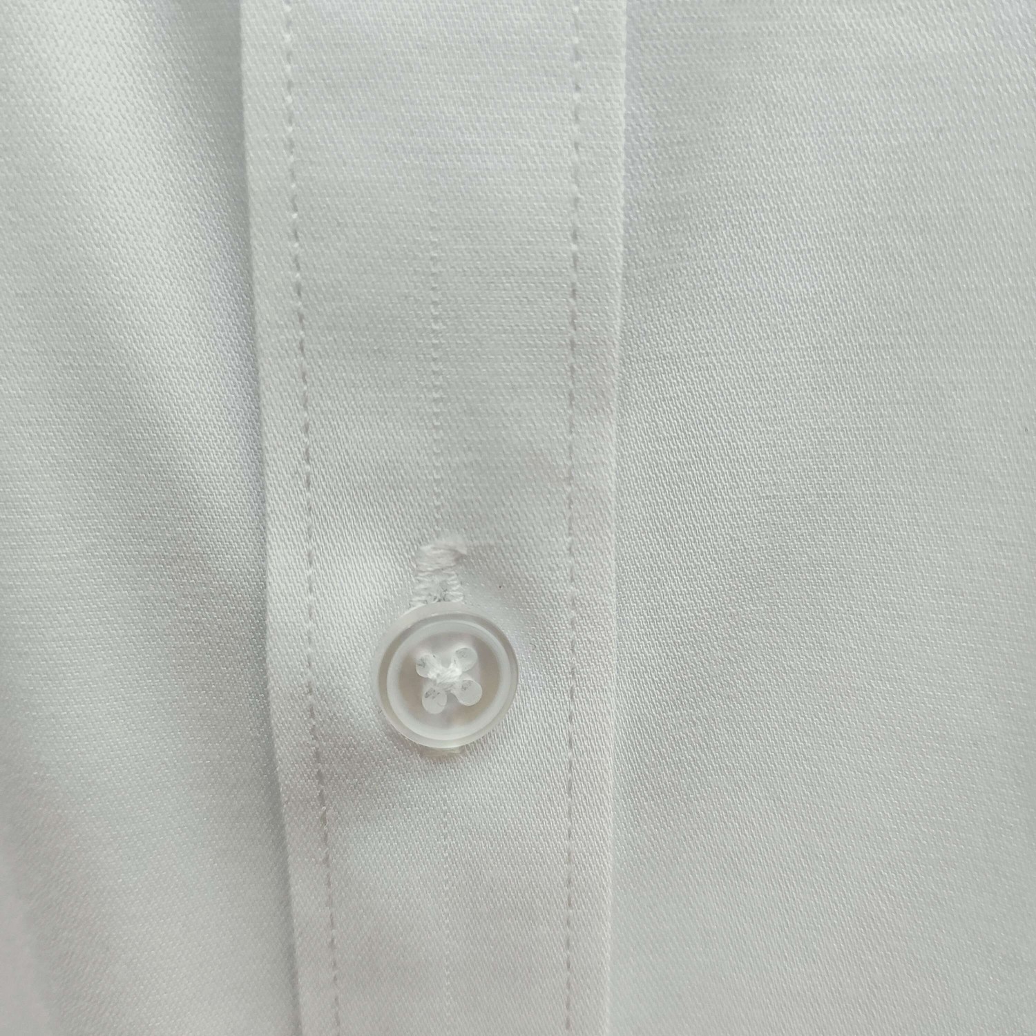   迪奥  DIOR  2025ss新款长袖 衬衫 衬衣，高端版本！专柜定制面料 透气舒适度高，细节无可