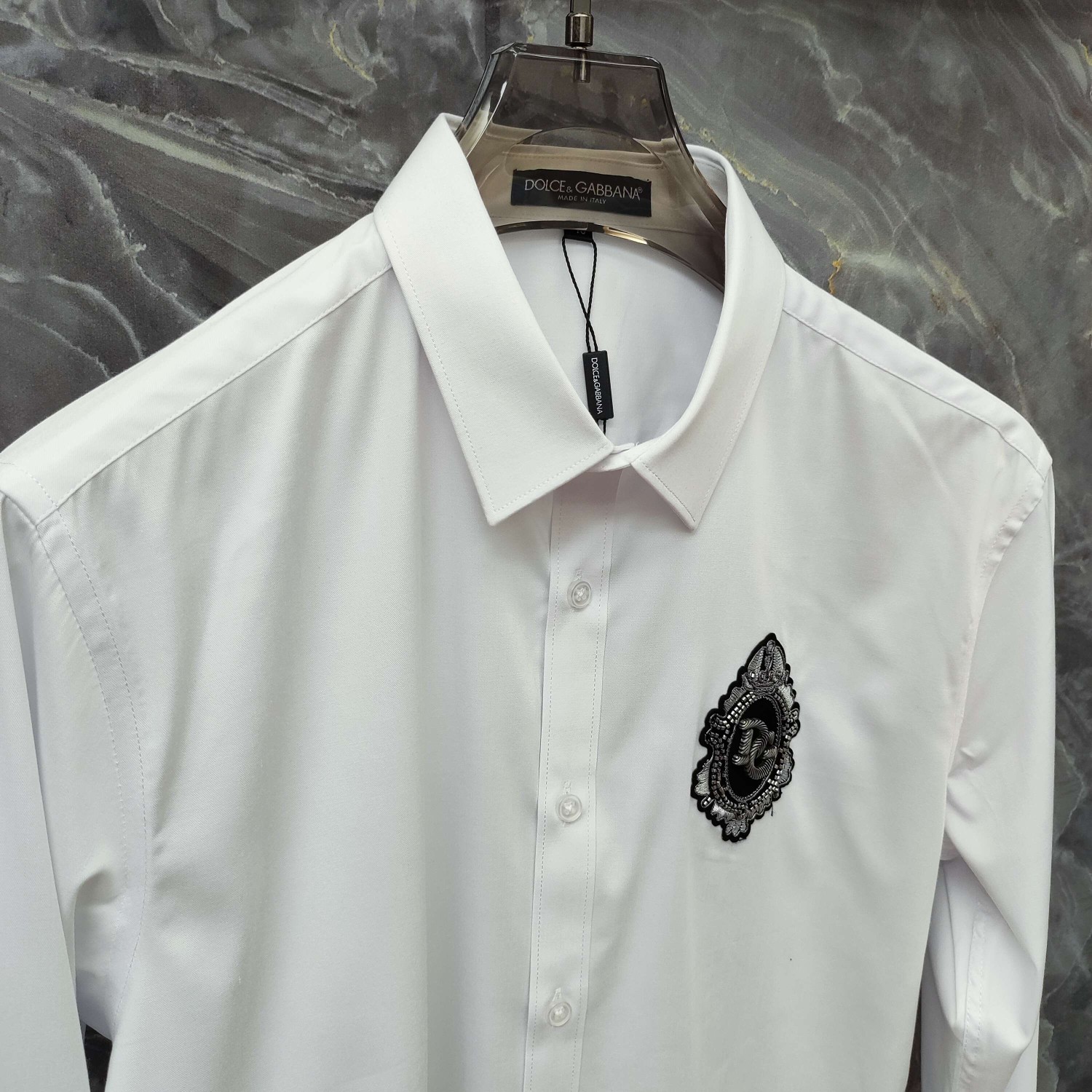 杜嘉班纳 DG 2026ss新款长袖 衬衫 衬衣，高端版本！专柜定制面料 透气舒适度高，细节无可挑剔，品