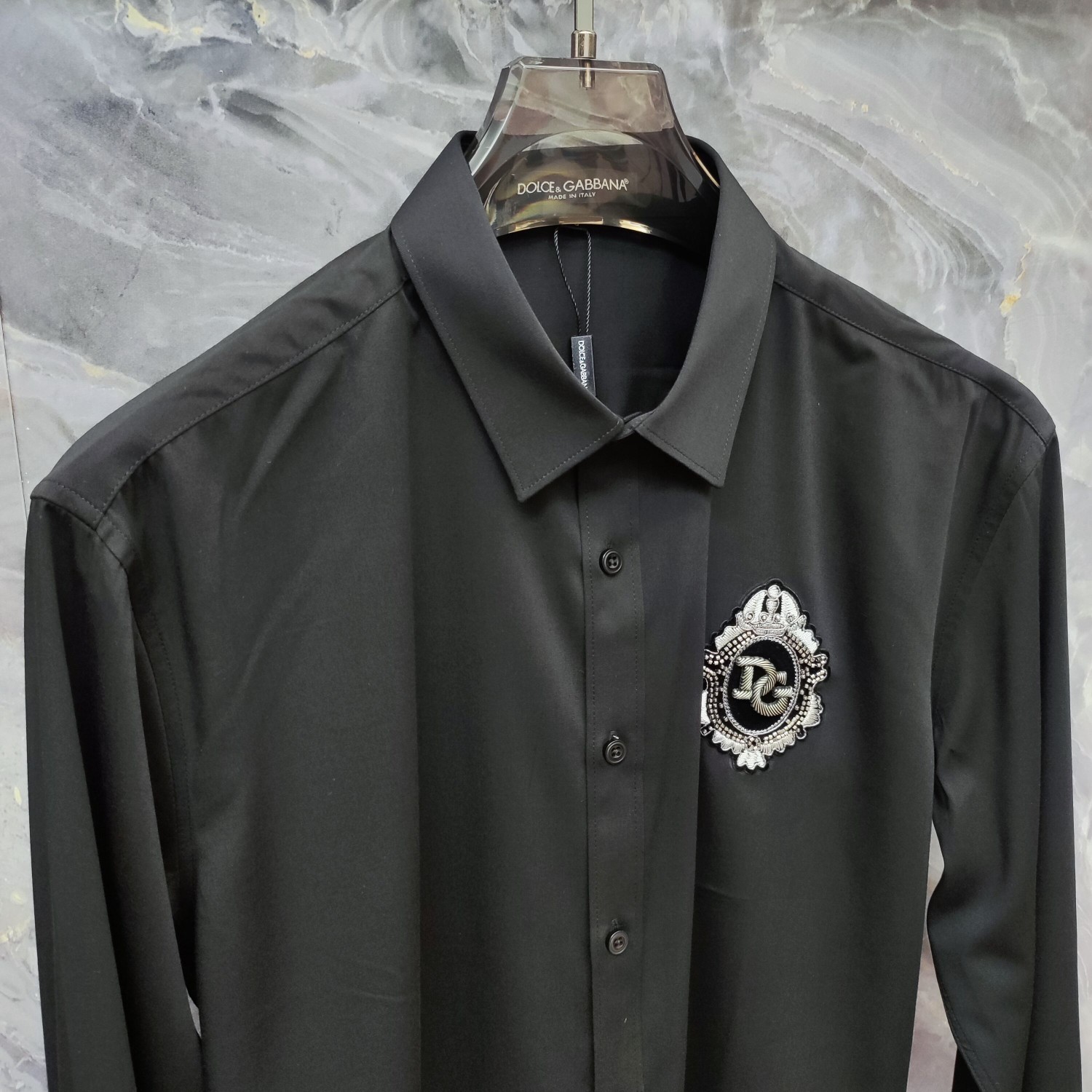 杜嘉班纳 DG 2026ss新款长袖 衬衫 衬衣，高端版本！专柜定制面料 透气舒适度高，细节无可挑剔，品