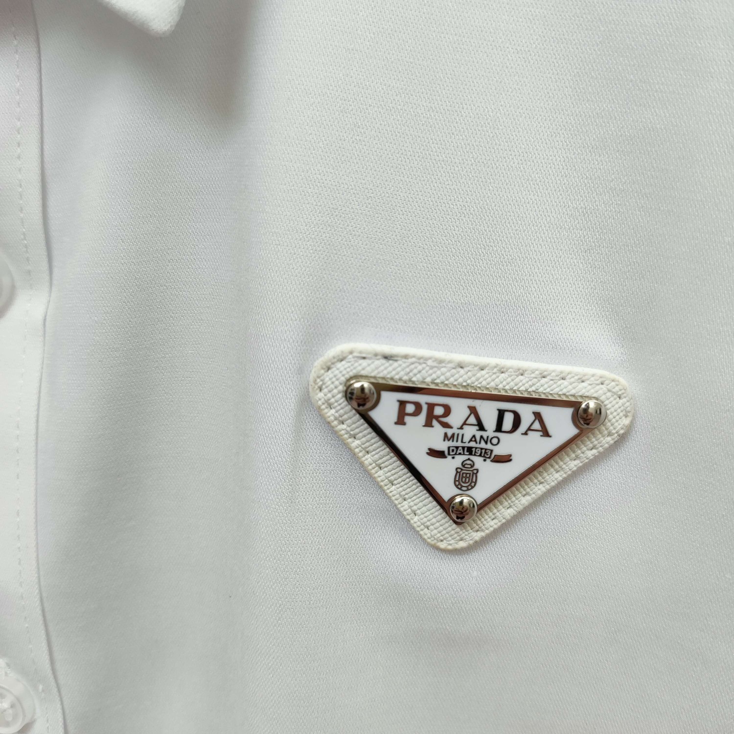 普拉达 PRADA 2026ss新款长袖 衬衫 衬衣，高端版本！专柜定制面料 透气舒适度高，细节无可挑剔