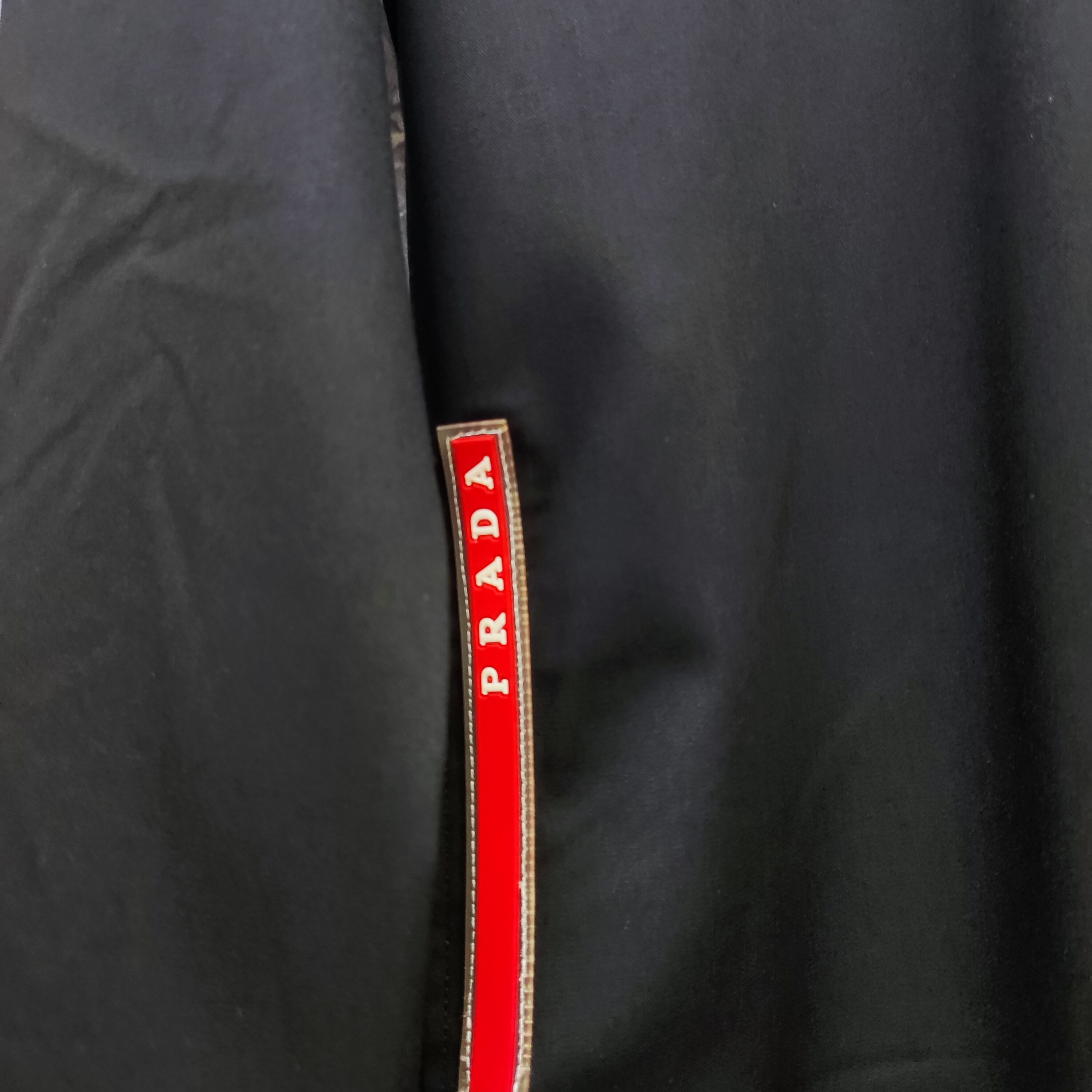 普拉达 PRADA 2026ss新款长袖 衬衫 衬衣，高端版本！专柜定制面料 透气舒适度高，细节无可挑剔