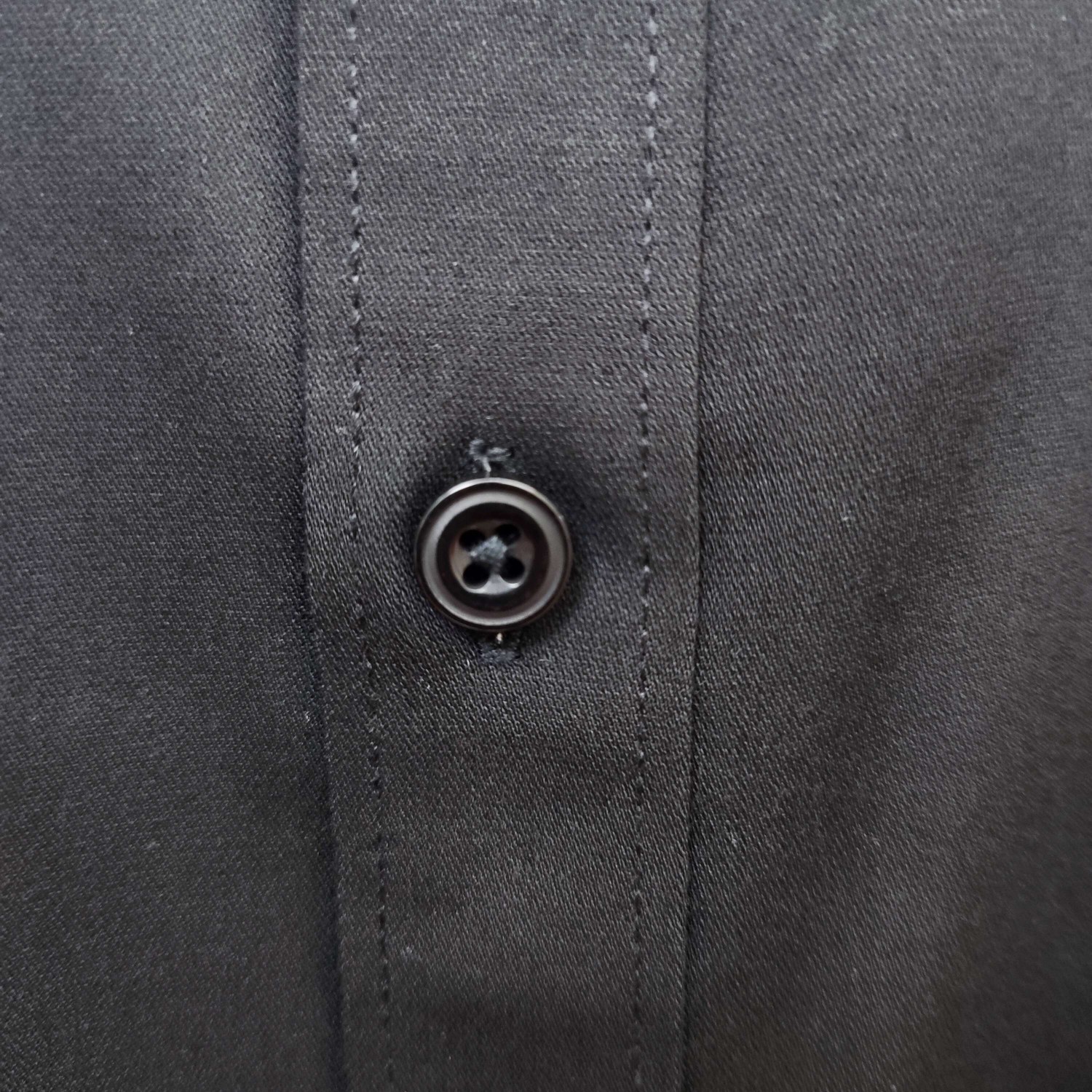 普拉达 PRADA 2026ss新款长袖 衬衫 衬衣，高端版本！专柜定制面料 透气舒适度高，细节无可挑剔