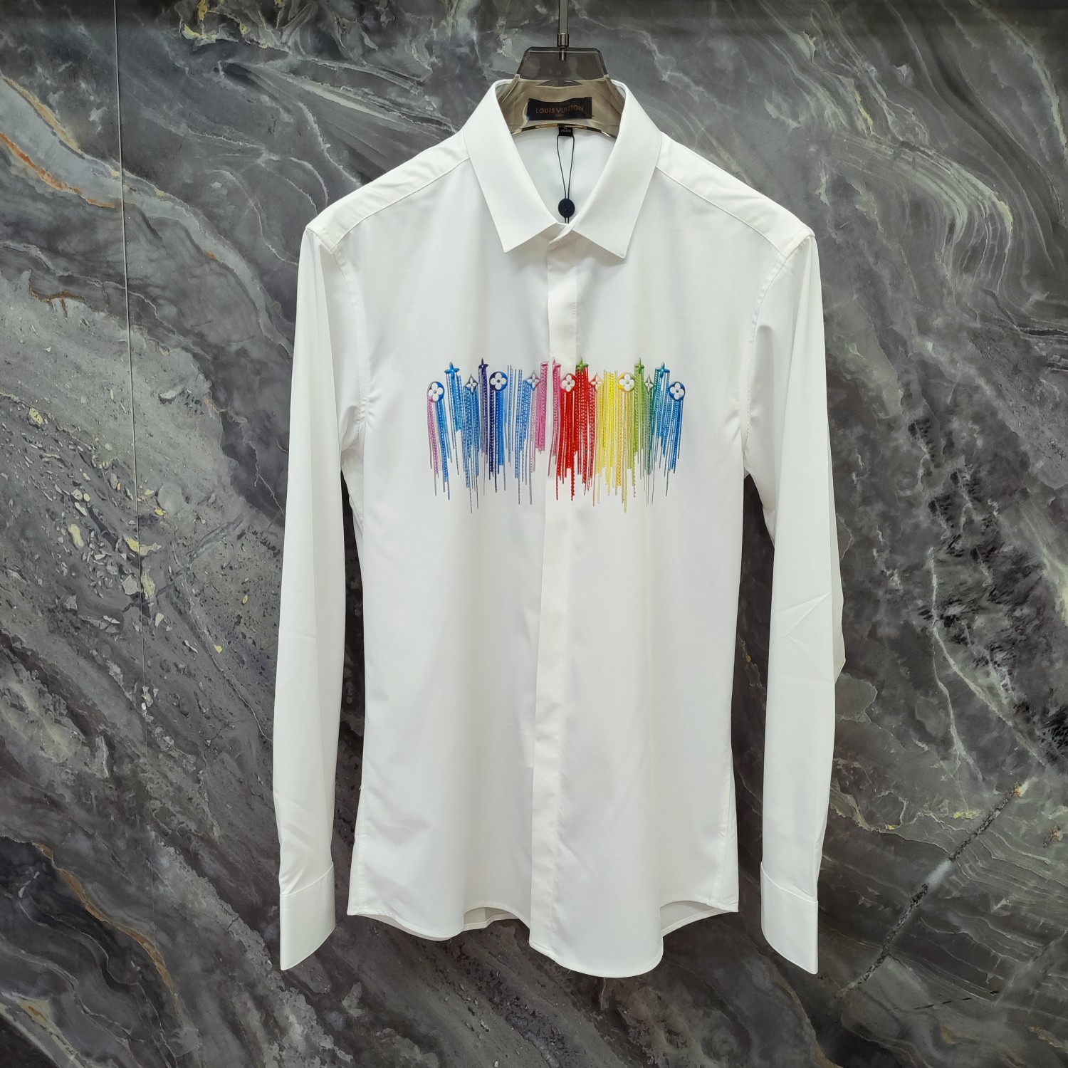 路易威登 LV 2025ss新款长袖 衬衫 衬衣，高端版本！专柜定制面料 透气舒适度高，细节无可挑剔，品