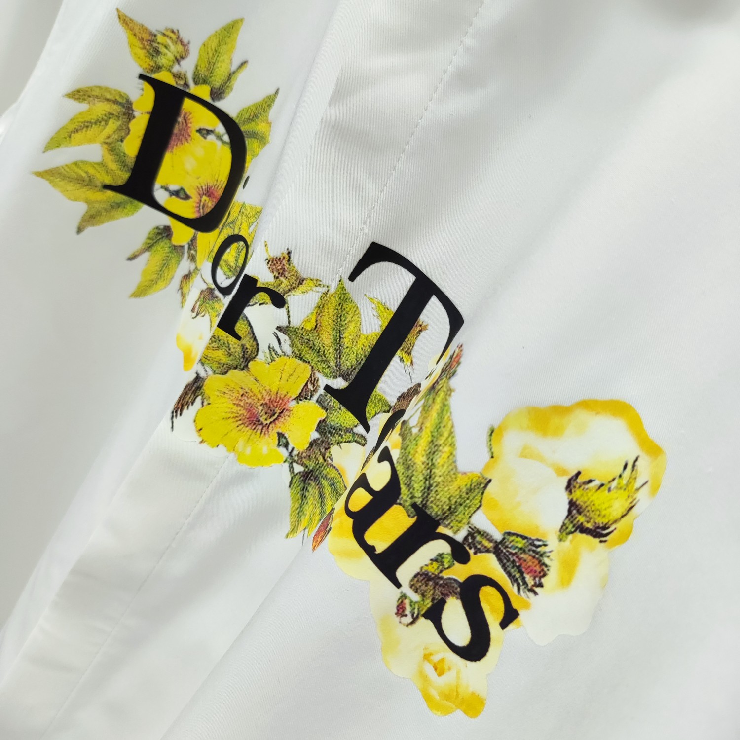 迪奥 DIOR 2026ss新款长袖 衬衫 衬衣，高端版本！专柜定制面料 透气舒适度高，细节无可挑剔，品