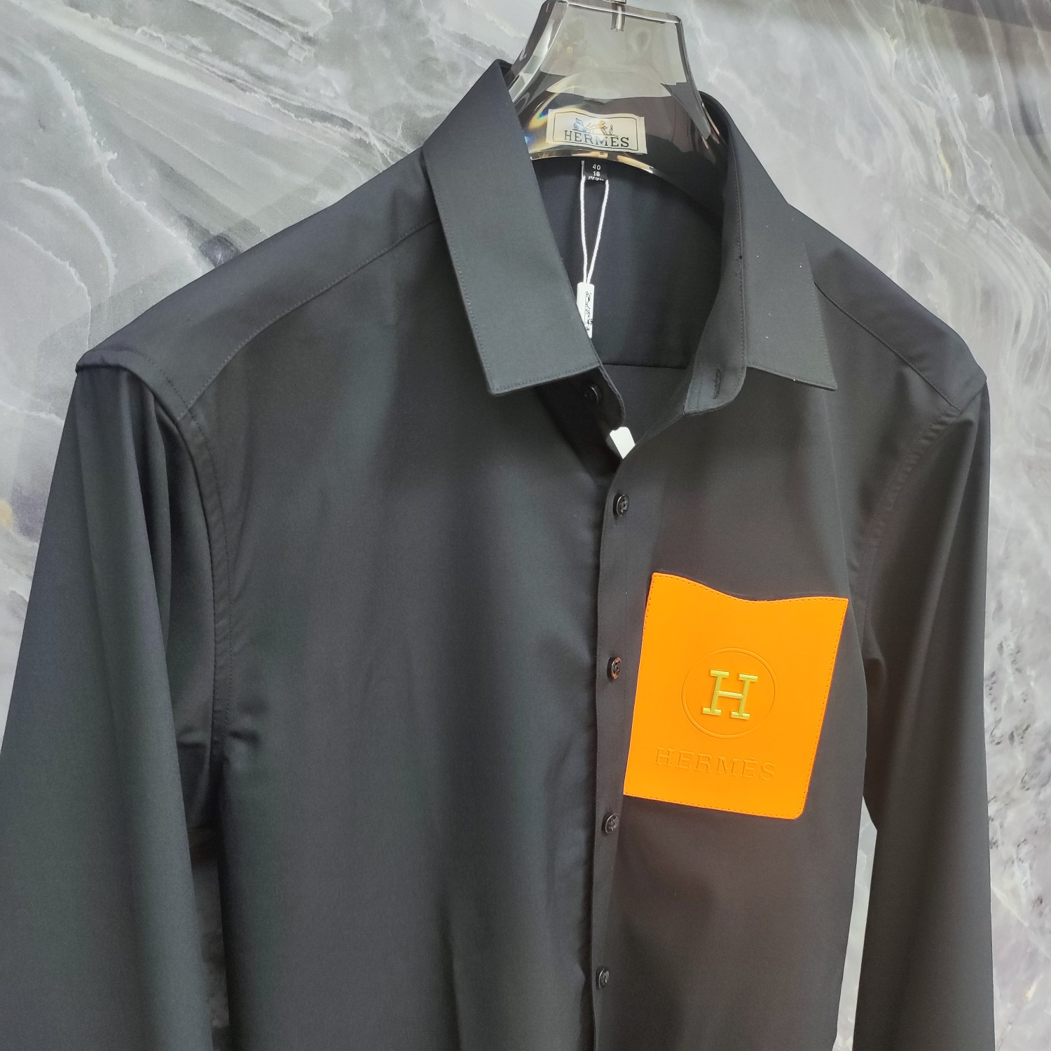   爱马仕 HERMES  2025ss新款长袖 衬衫 衬衣，高端版本！专柜定制面料 透气舒适度高，细节