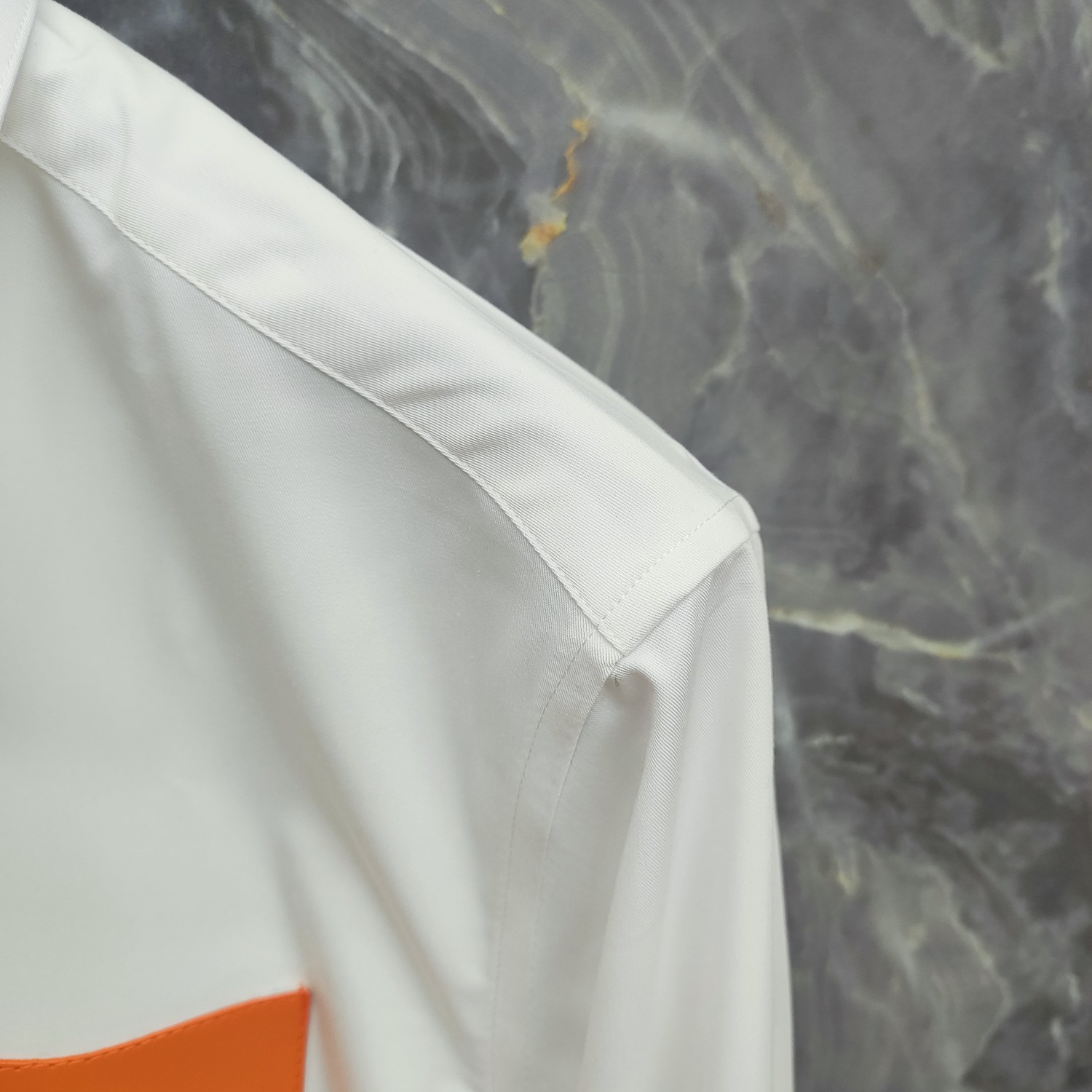   爱马仕 HERMES  2025ss新款长袖 衬衫 衬衣，高端版本！专柜定制面料 透气舒适度高，细节