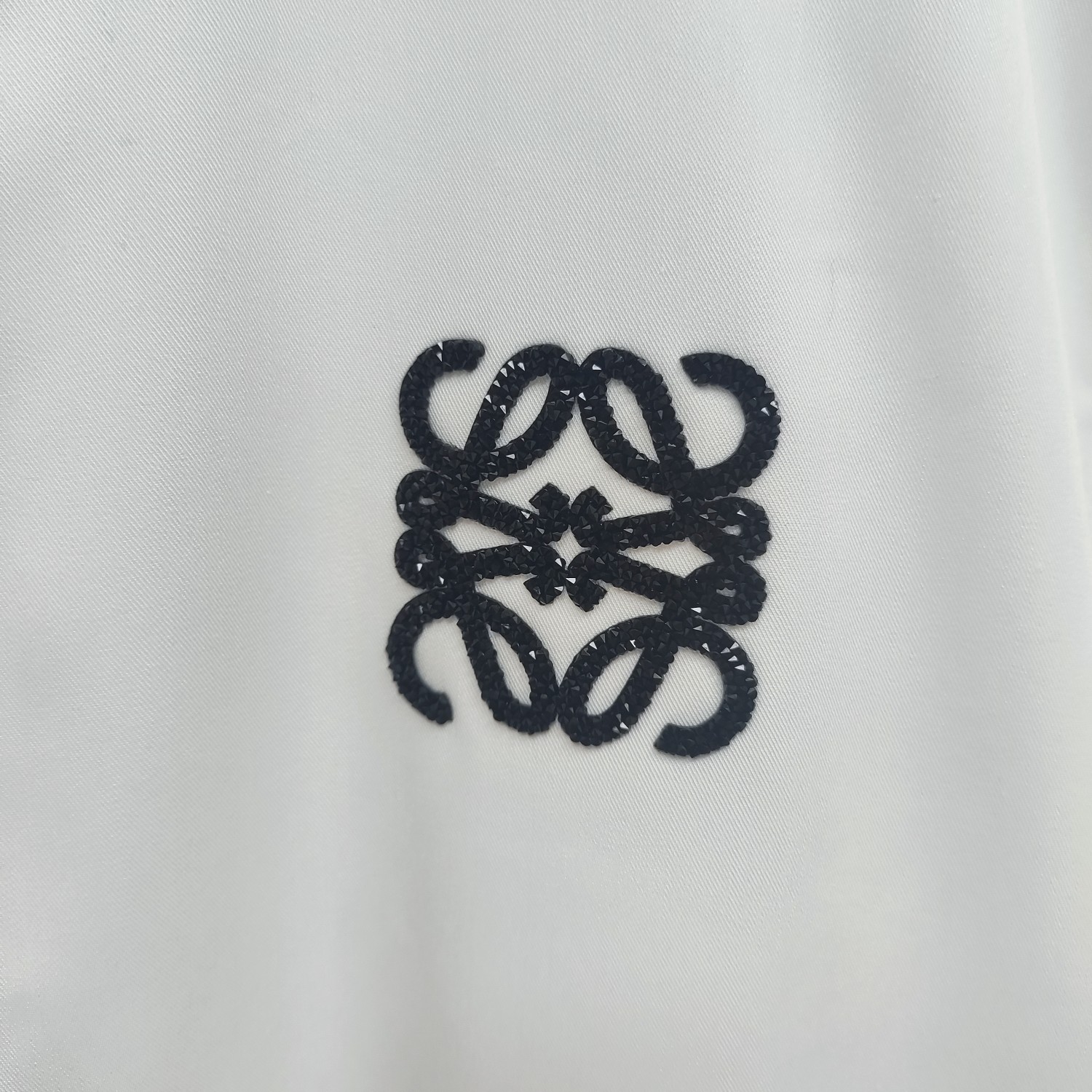 Loewe 罗意威 2025ss新款长袖 衬衫 衬衣，高端版本！专柜定制面料 透气舒适度高，细节无可挑剔