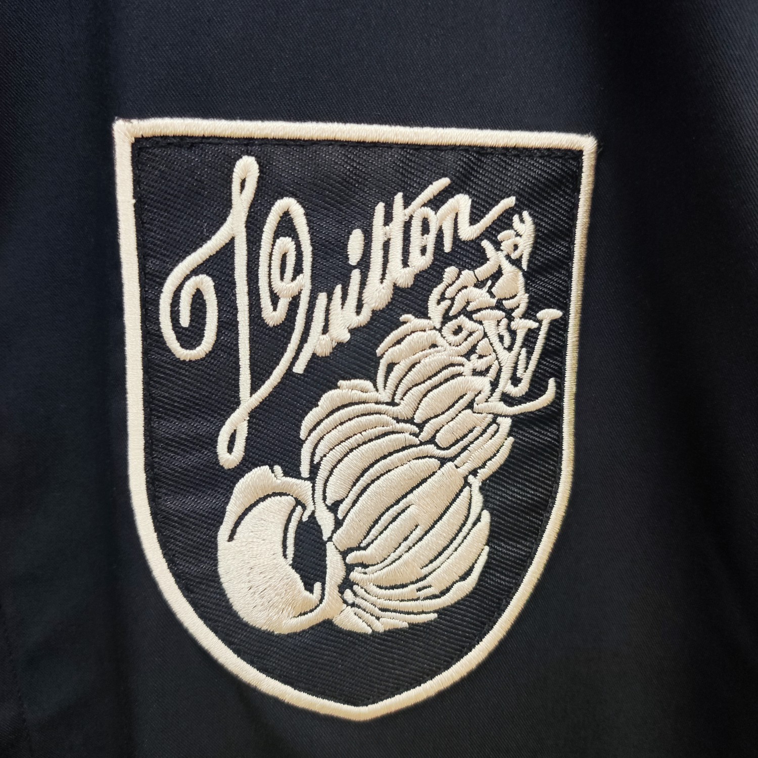 路易威登 LV 2025ss新款长袖 衬衫 衬衣，高端版本！专柜定制面料 透气舒适度高，细节无可挑剔，品