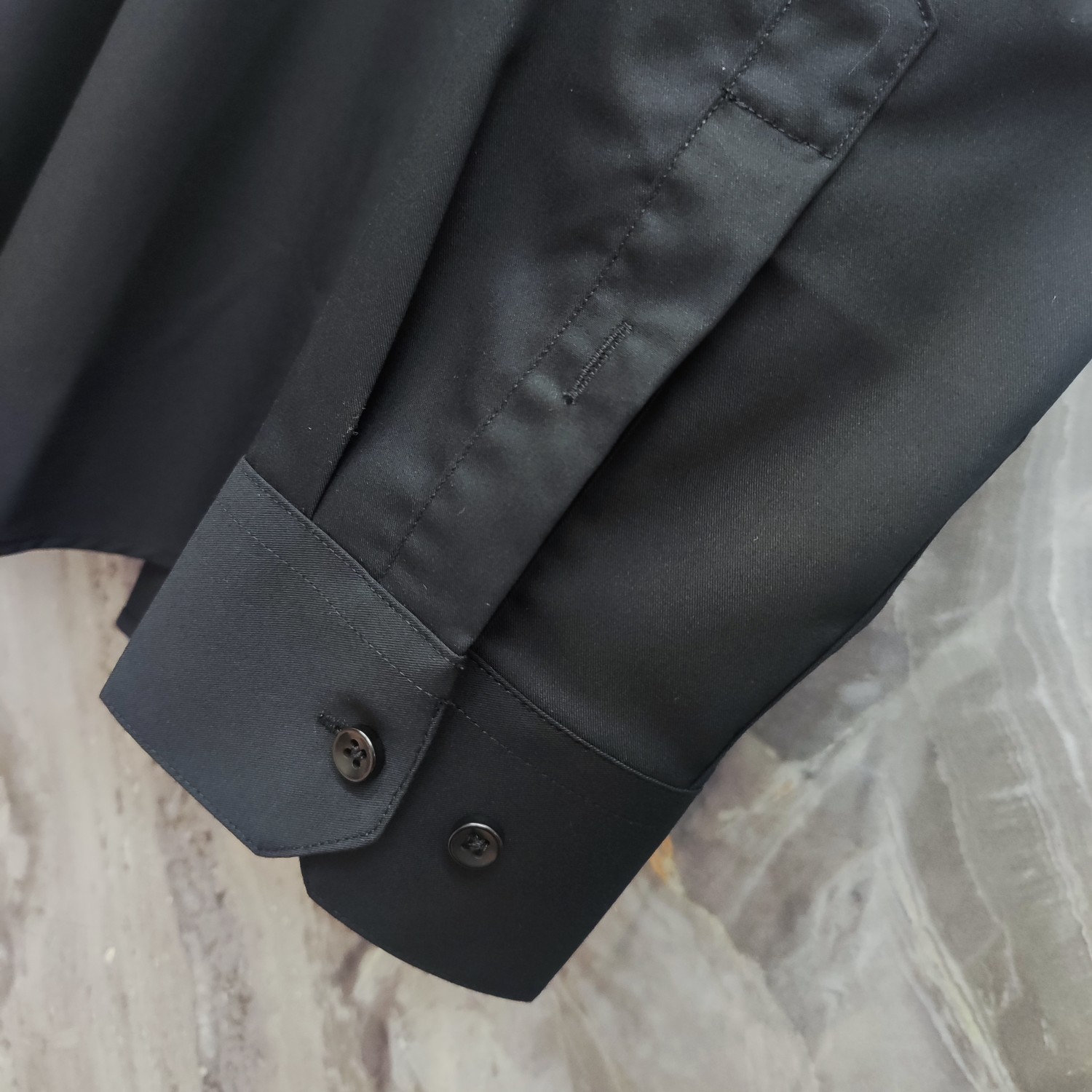 路易威登 LV 2025ss新款长袖 衬衫 衬衣，高端版本！专柜定制面料 透气舒适度高，细节无可挑剔，品