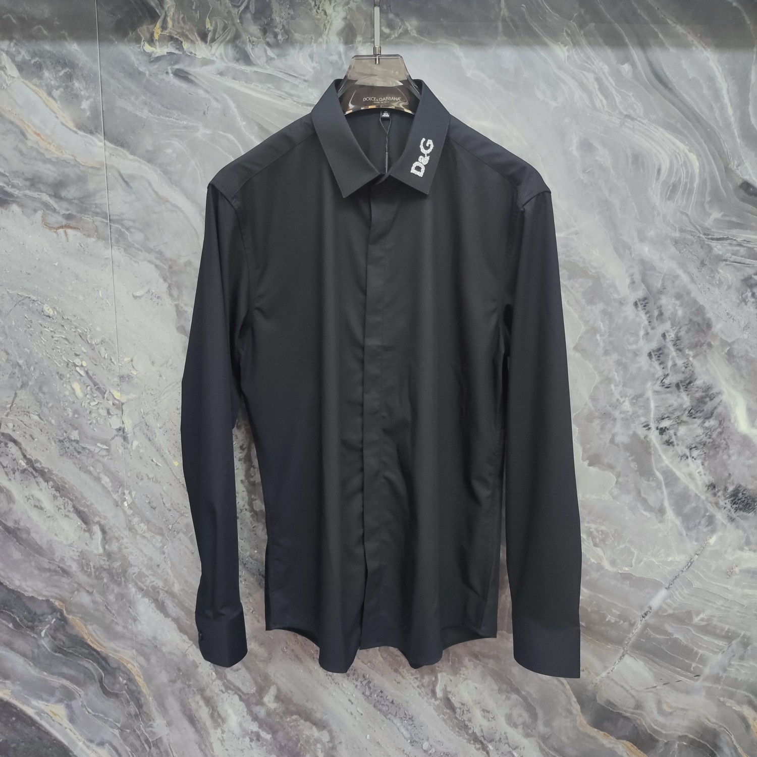 杜嘉班纳 DG 2025ss新款长袖 衬衫 衬衣，高端版本！专柜定制面料 透气舒适度高，细节无可挑剔，品