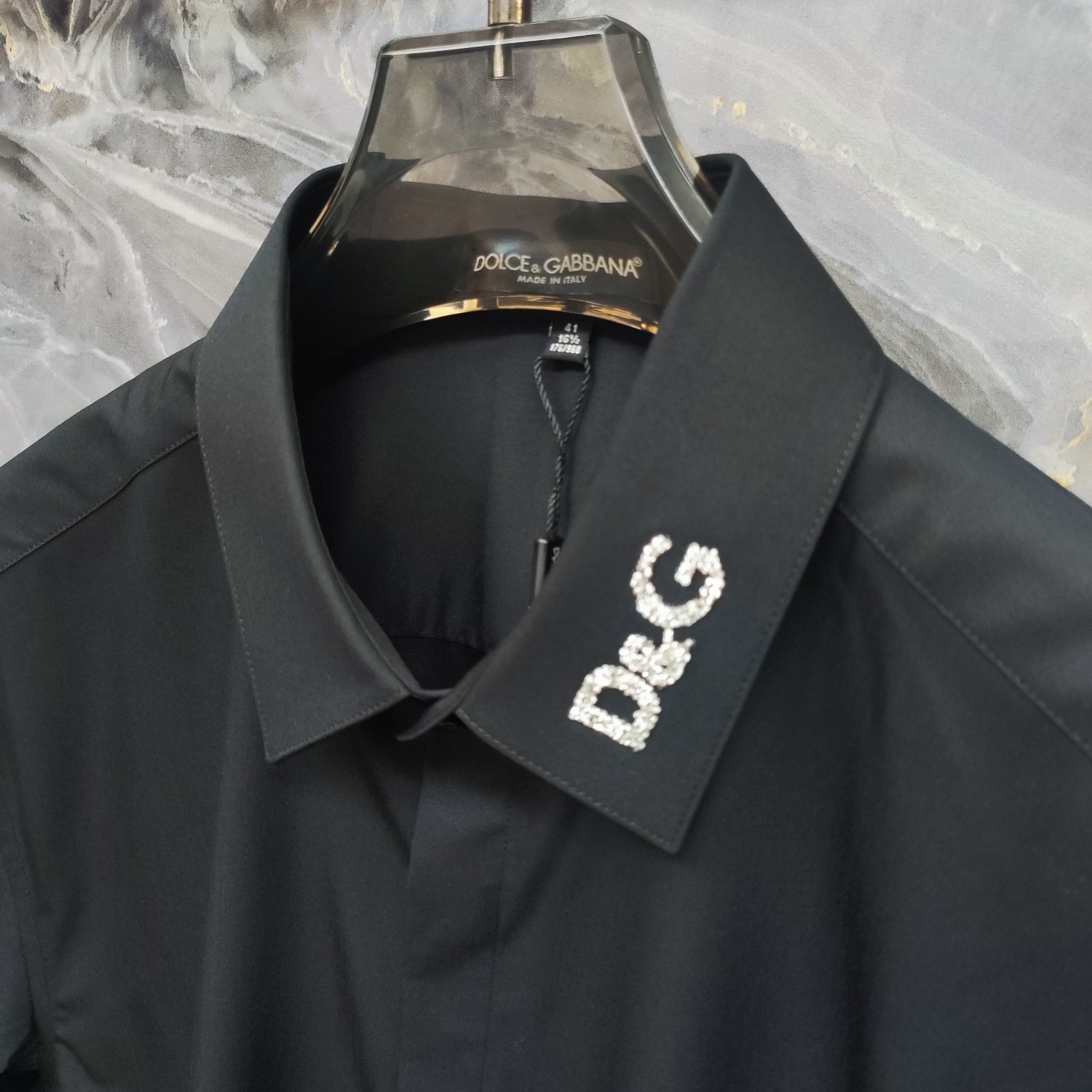 杜嘉班纳 DG 2025ss新款长袖 衬衫 衬衣，高端版本！专柜定制面料 透气舒适度高，细节无可挑剔，品