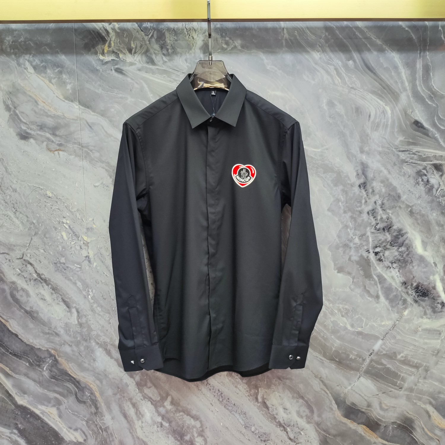 M*ncler 蒙口 2025ss新款长袖 衬衫 衬衣，高端版本！专柜定制面料 透气舒适度高，细节无可挑