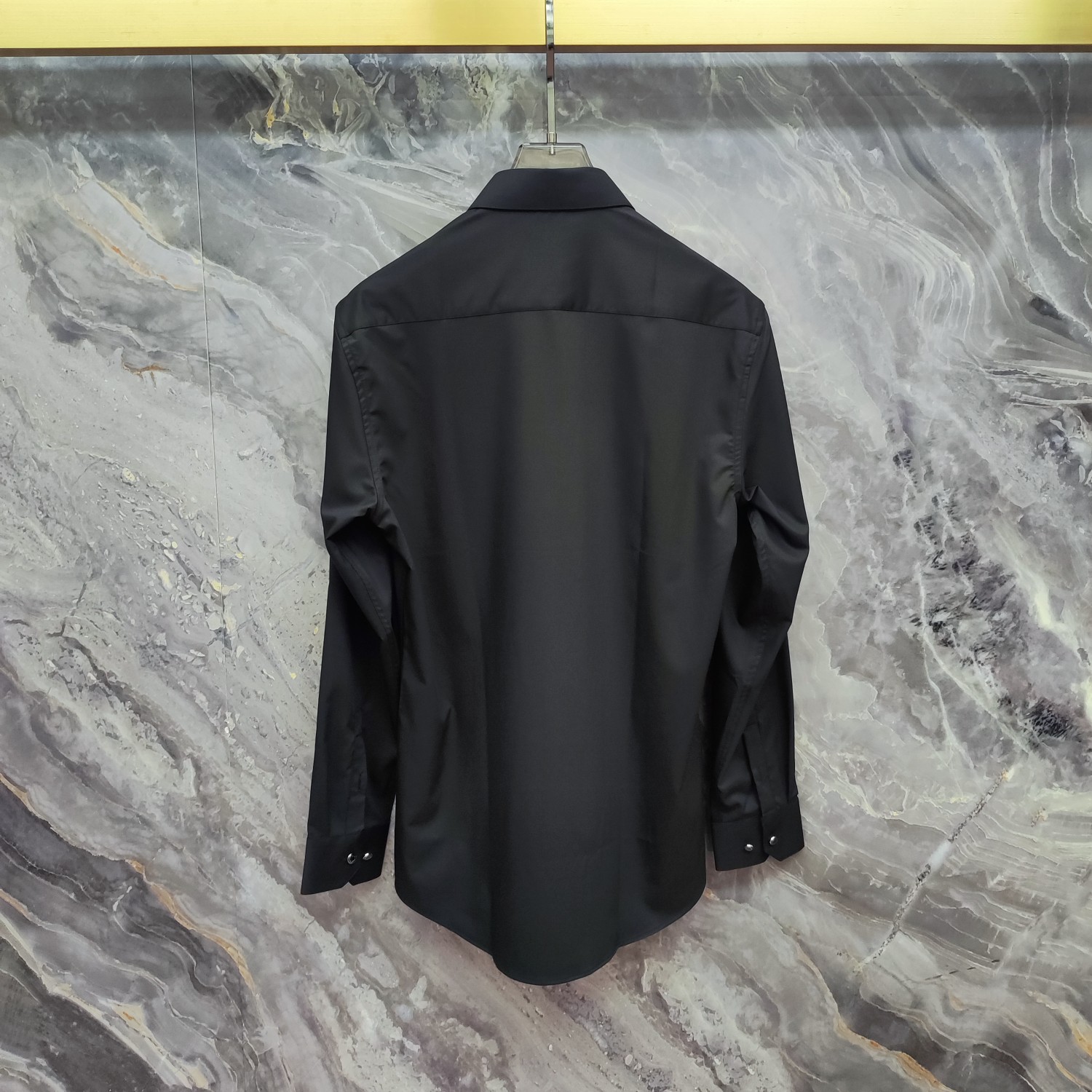 M*ncler 蒙口 2025ss新款长袖 衬衫 衬衣，高端版本！专柜定制面料 透气舒适度高，细节无可挑