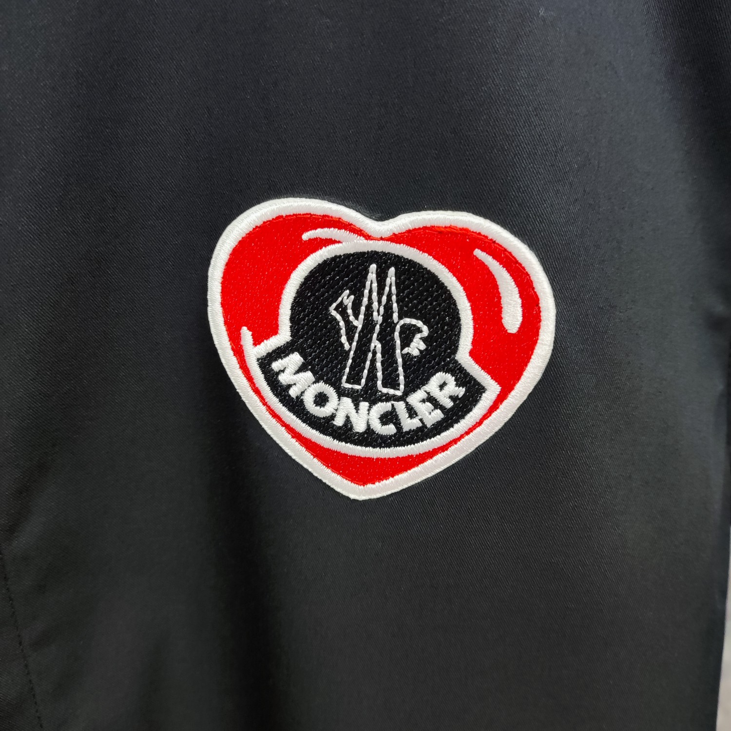 M*ncler 蒙口 2025ss新款长袖 衬衫 衬衣，高端版本！专柜定制面料 透气舒适度高，细节无可挑