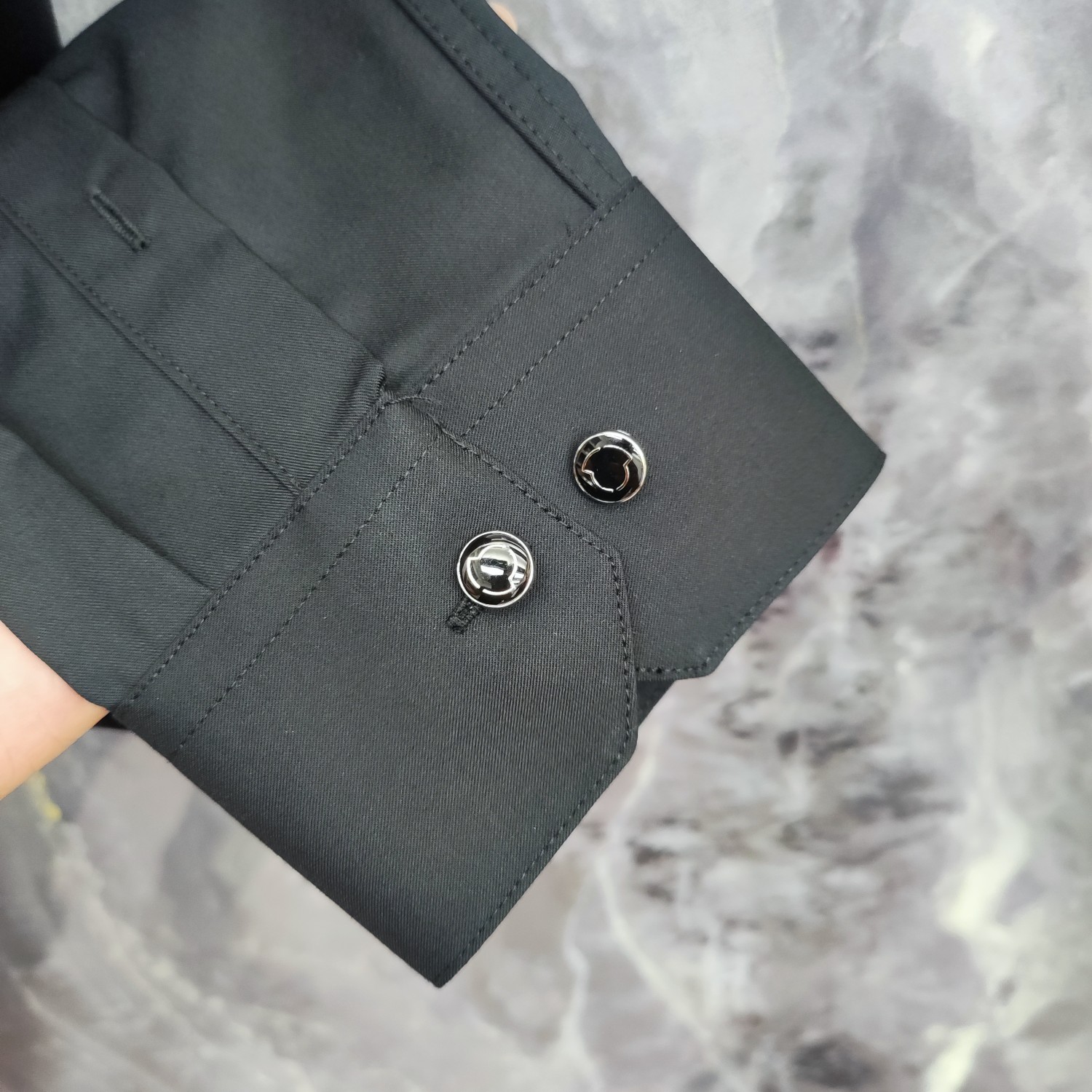 M*ncler 蒙口 2025ss新款长袖 衬衫 衬衣，高端版本！专柜定制面料 透气舒适度高，细节无可挑